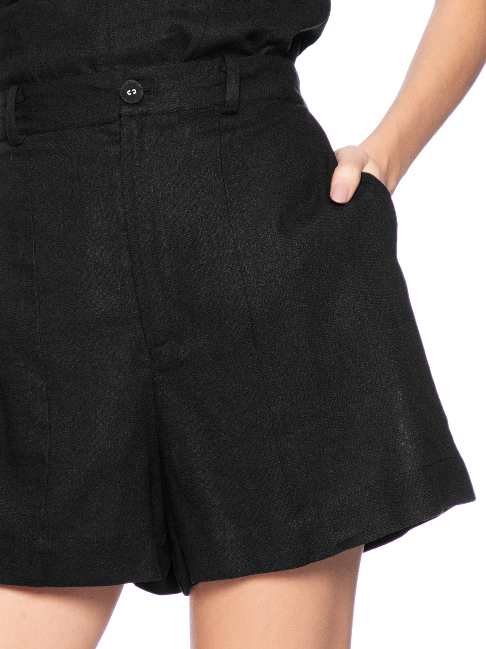 Short Feminino Recorte Frente Preto Farm