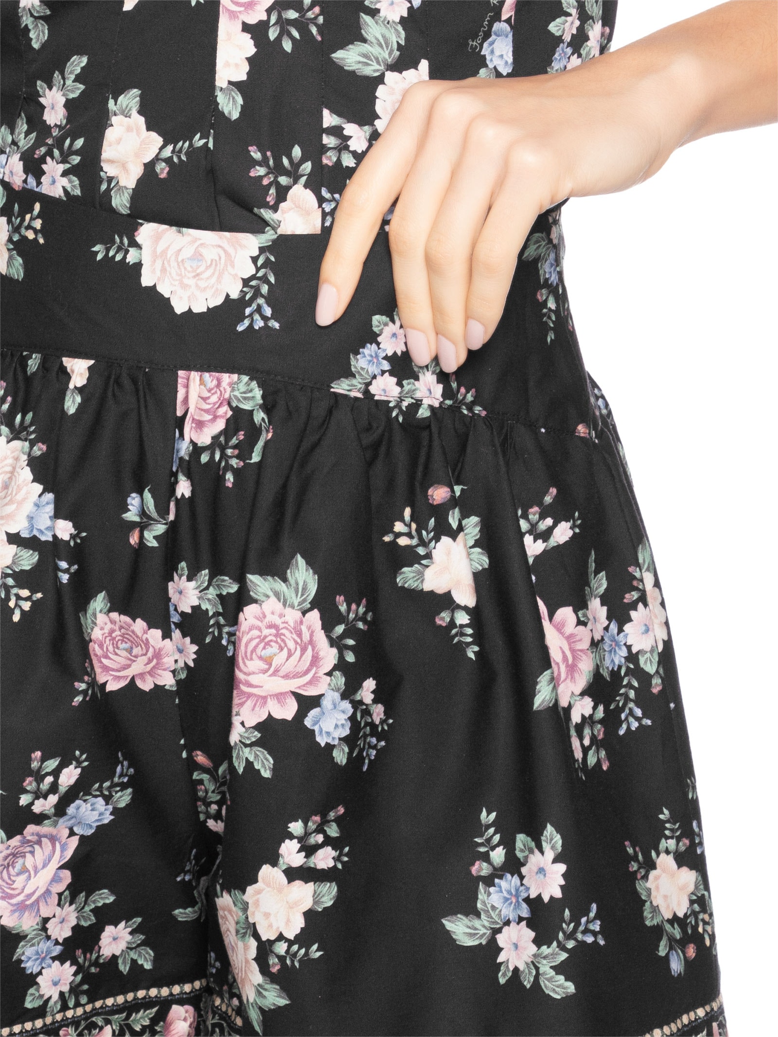 Short Feminino Romance Preto Farm