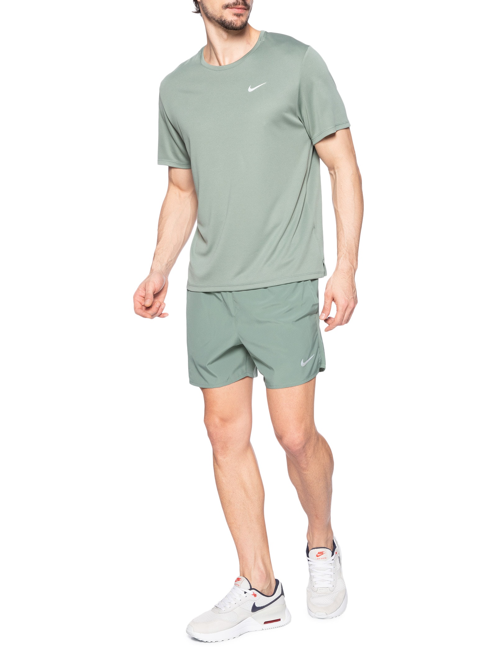 Nike - Short Masculino Challenger Dri-Fit - Verde
