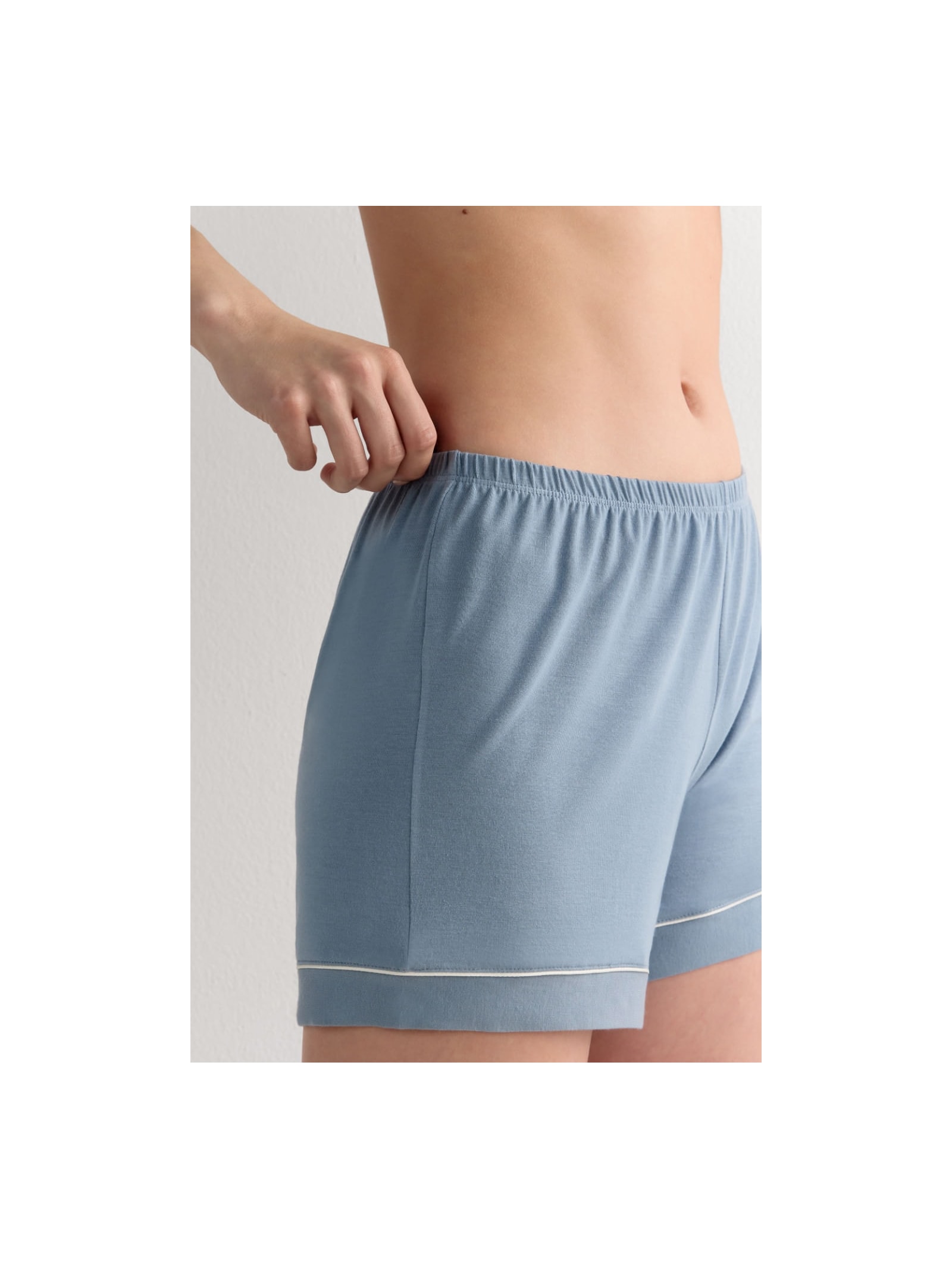 Shorts Em Modal Com Detalhes Contrastantes Azul Intimissimi