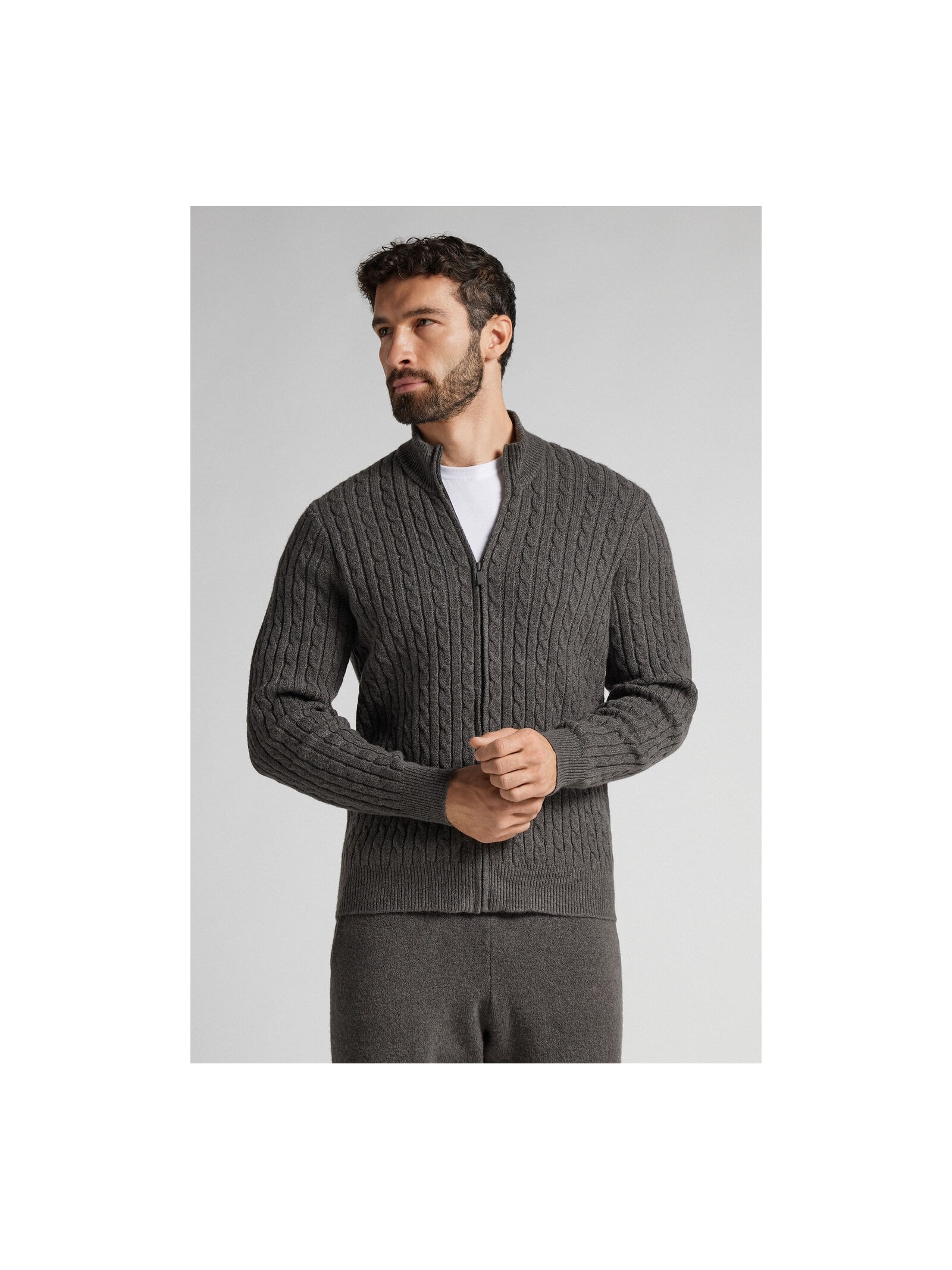 Suéter Em Tricô Trançado e Zíper Cinza Intimissimi