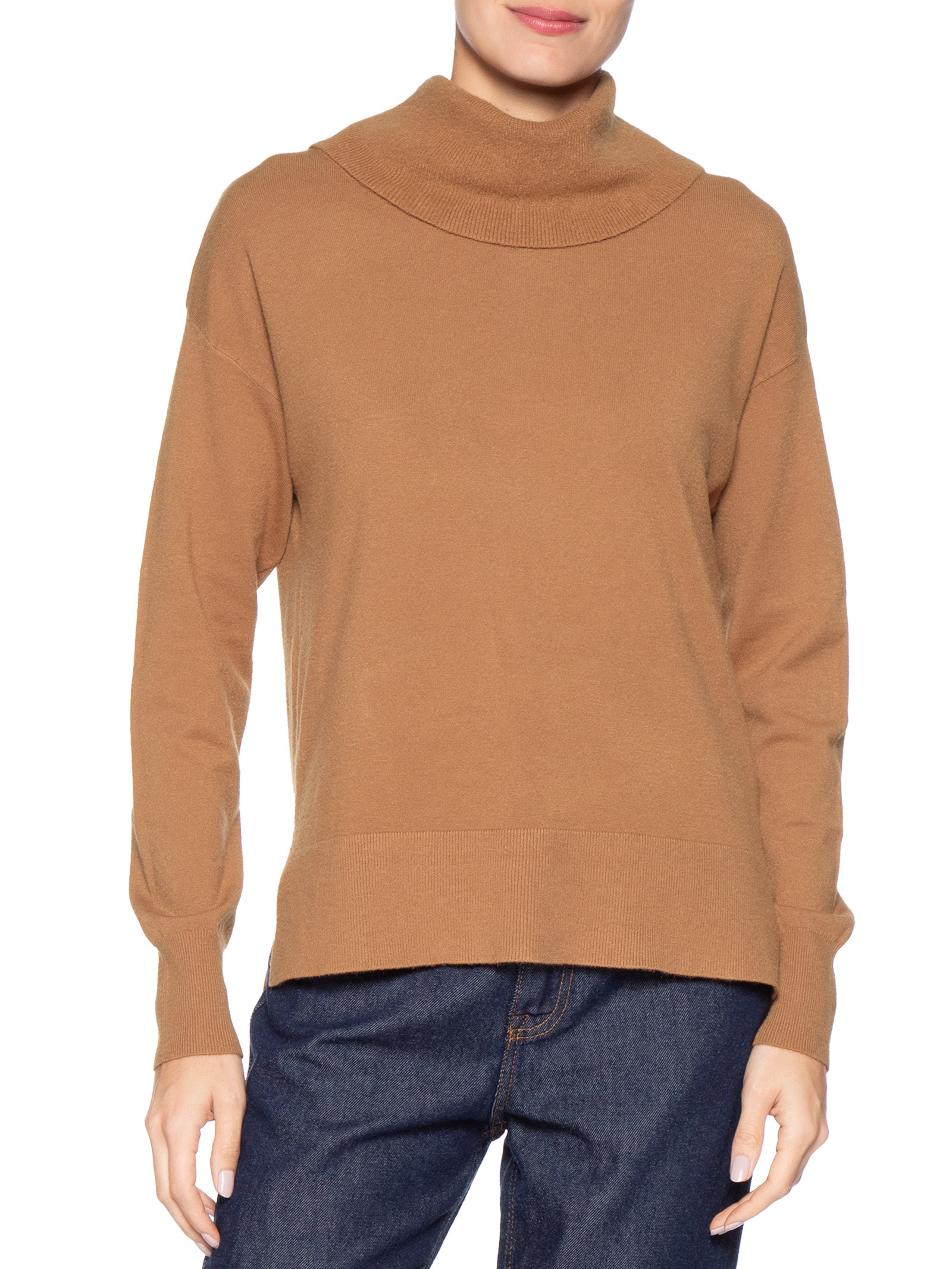 Suéter Feminino Alongado Em Tricot Bege Basiq