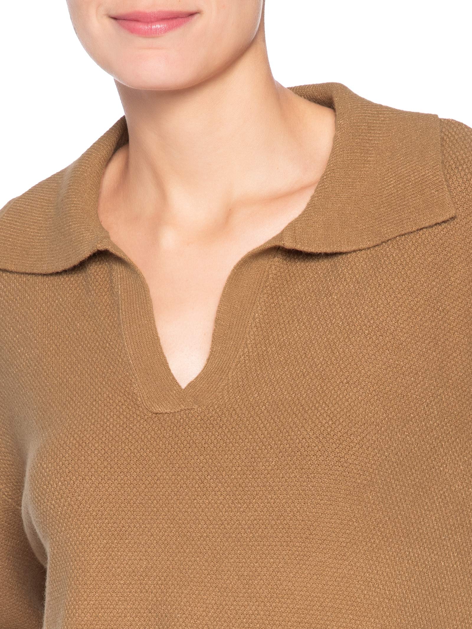 Suéter Feminino Com Gola Polo Marrom Market 33