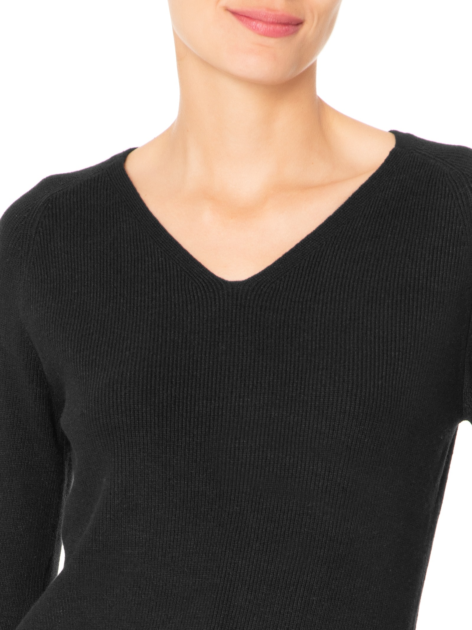 Suéter Feminino Tricot Gola V Preto Basiq