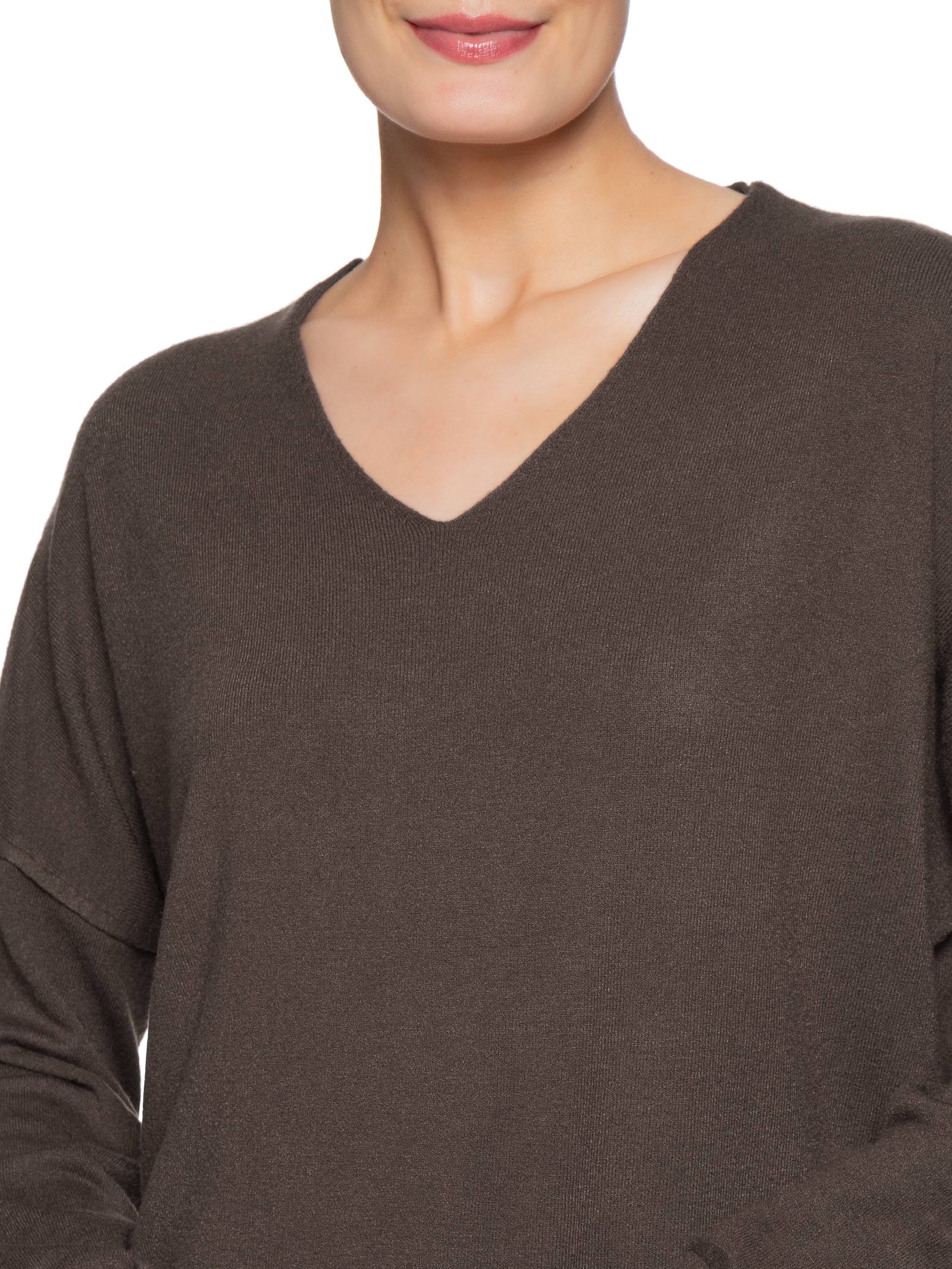 Suéter Feminino Tricot Oversized Decote V Marrom Basiq