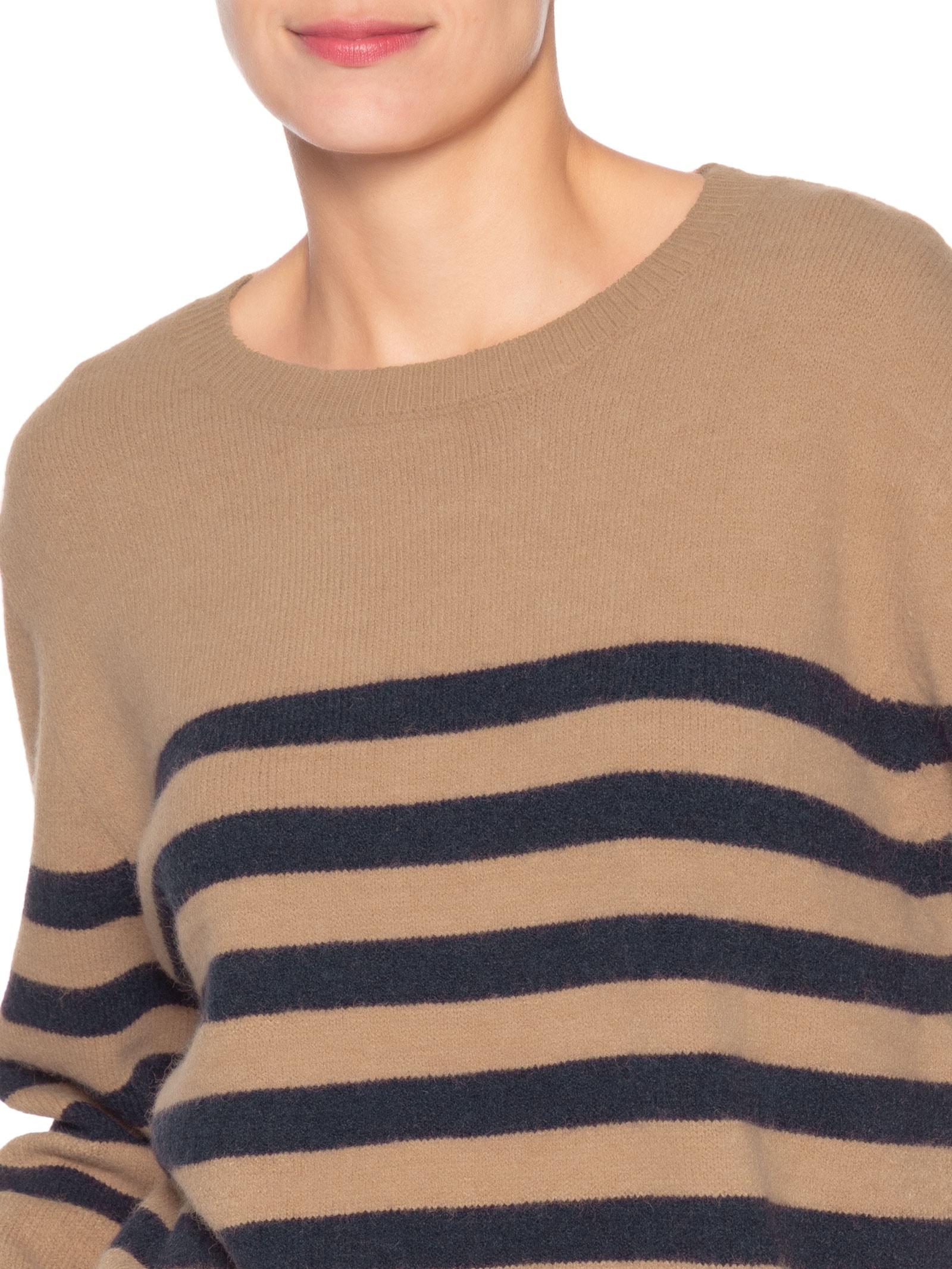 Suéter Listrado Feminino Em Tricot  Marrom Market 33