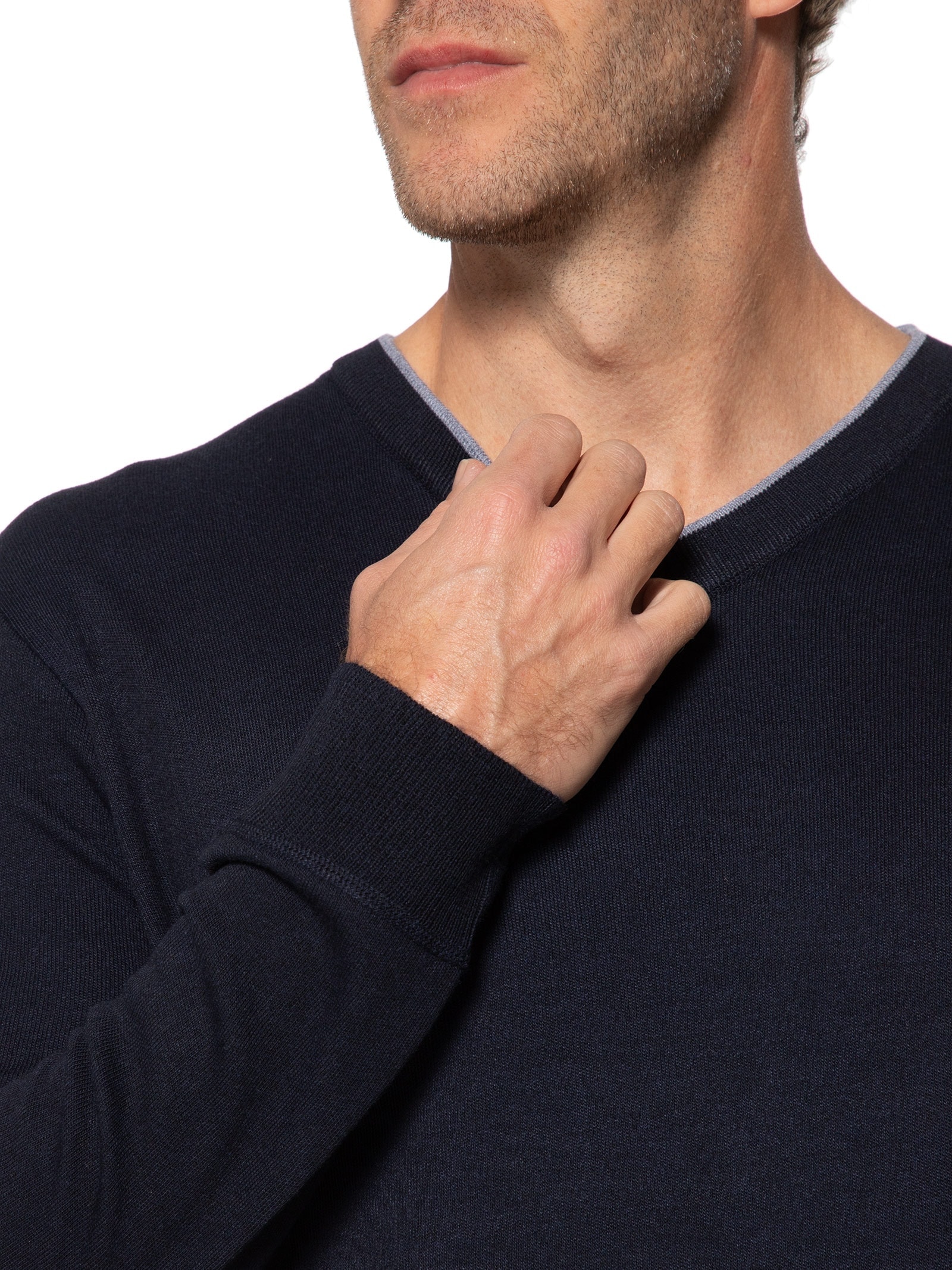 Suéter Masculino Básico Gola V Azul Basiq Men