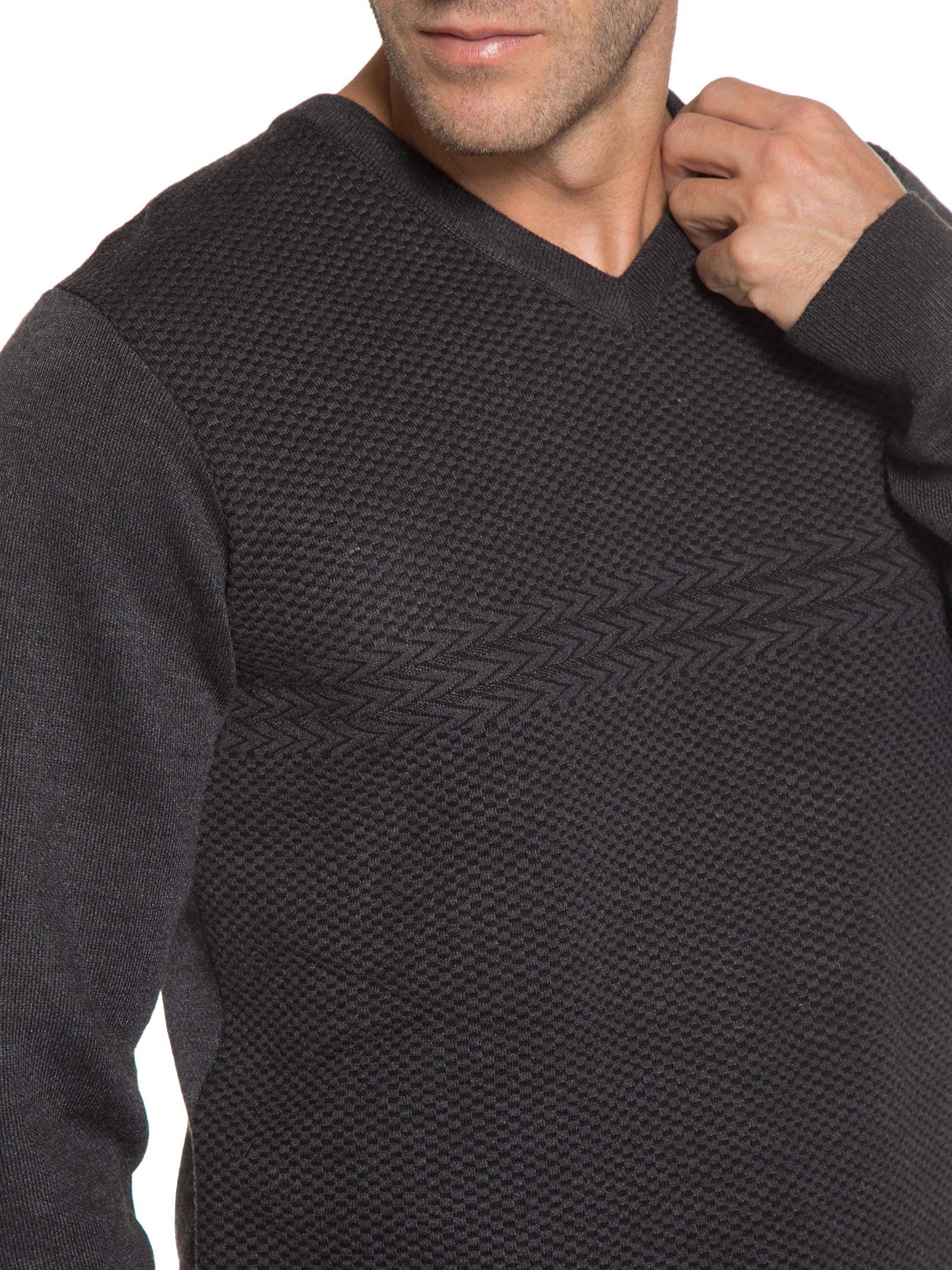 Suéter Masculino Com Detalhe Preto Basiq Men