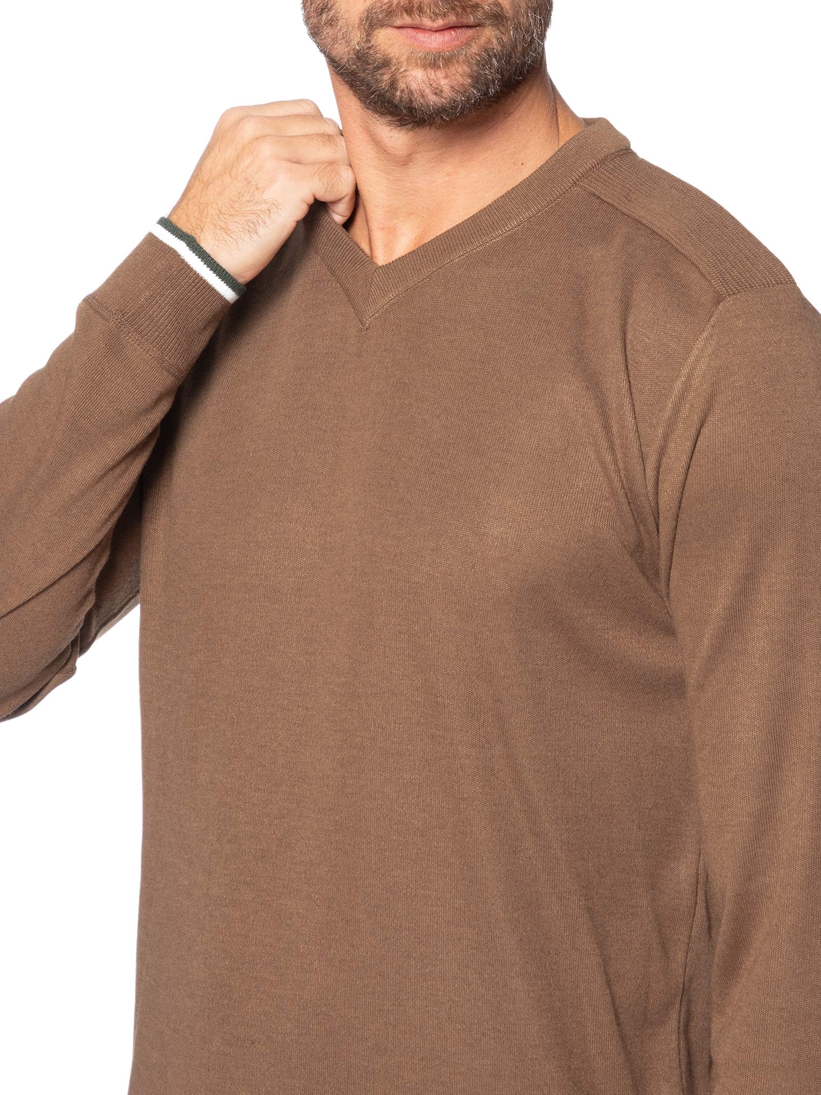 Suéter Masculino Gola V Detalhe Ombro Marrom '2 Essential