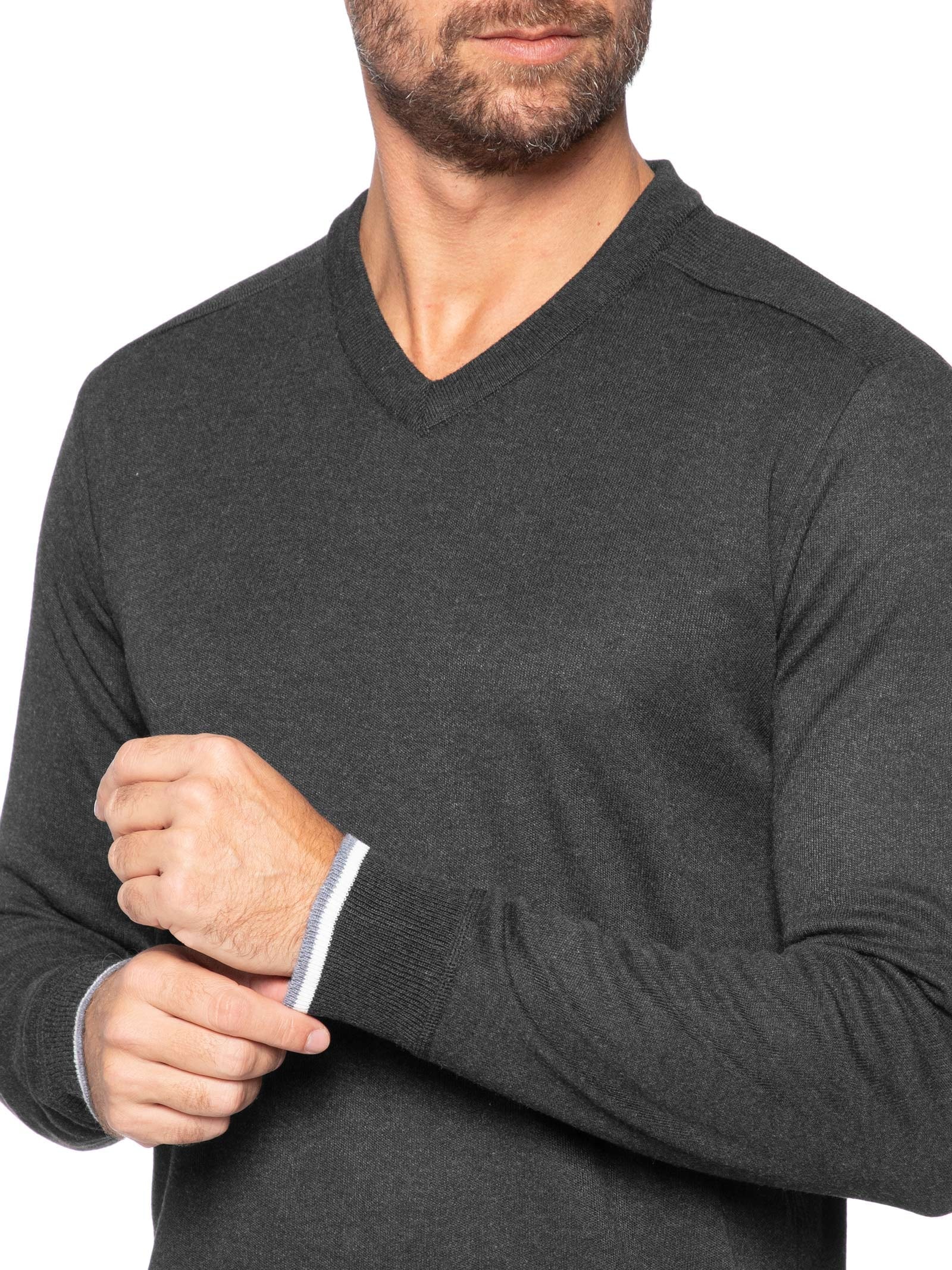 Suéter Masculino Gola V Detalhe Ombro Preto '2 Essential