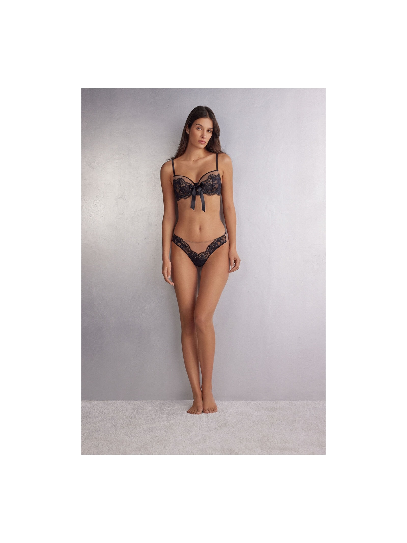 Sutiã Balconette Sofia The Simplest Pleasures Preto Intimissimi