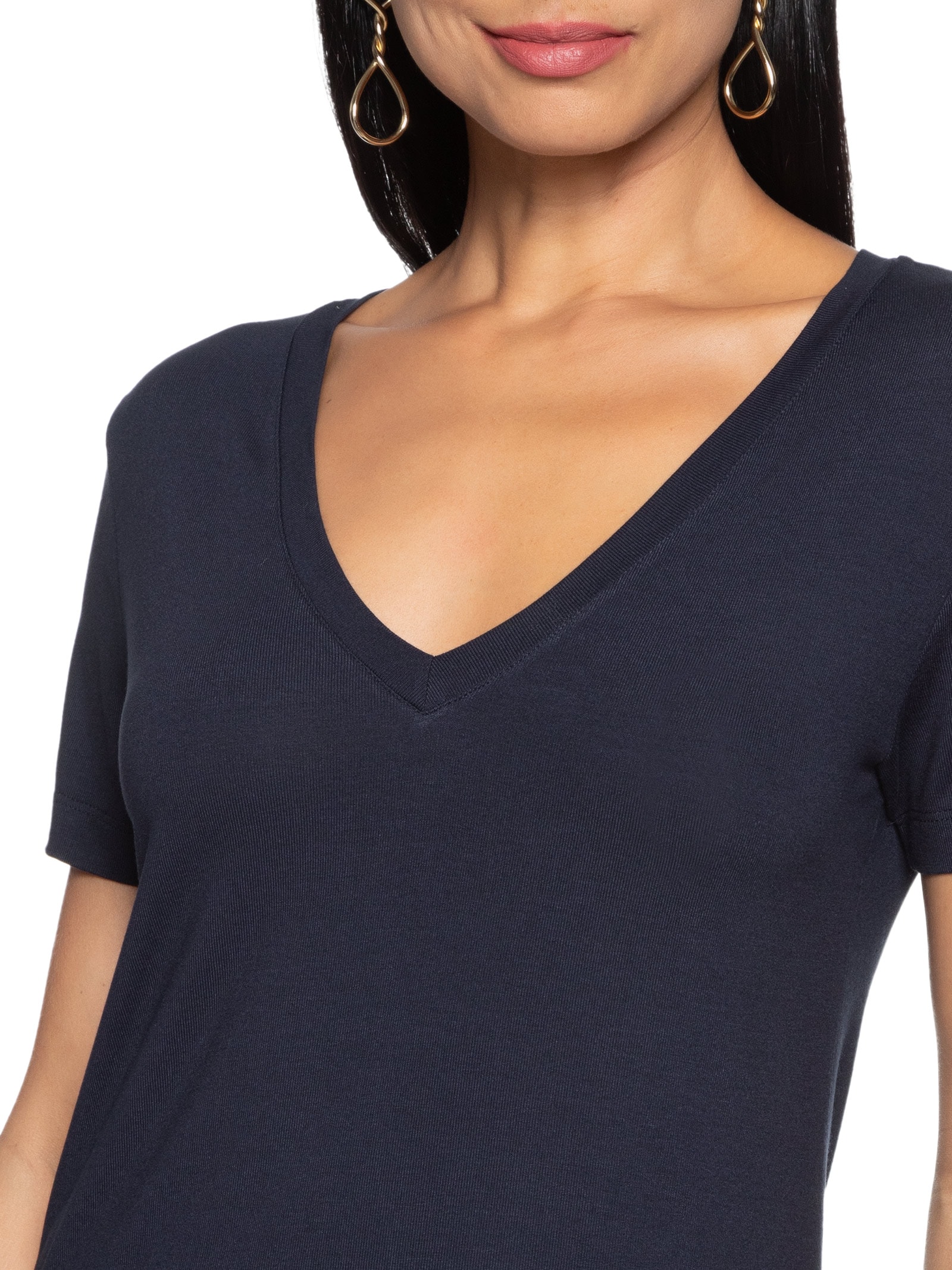 T-shirt Feminina Malha Básica Decote V Azul Mob
