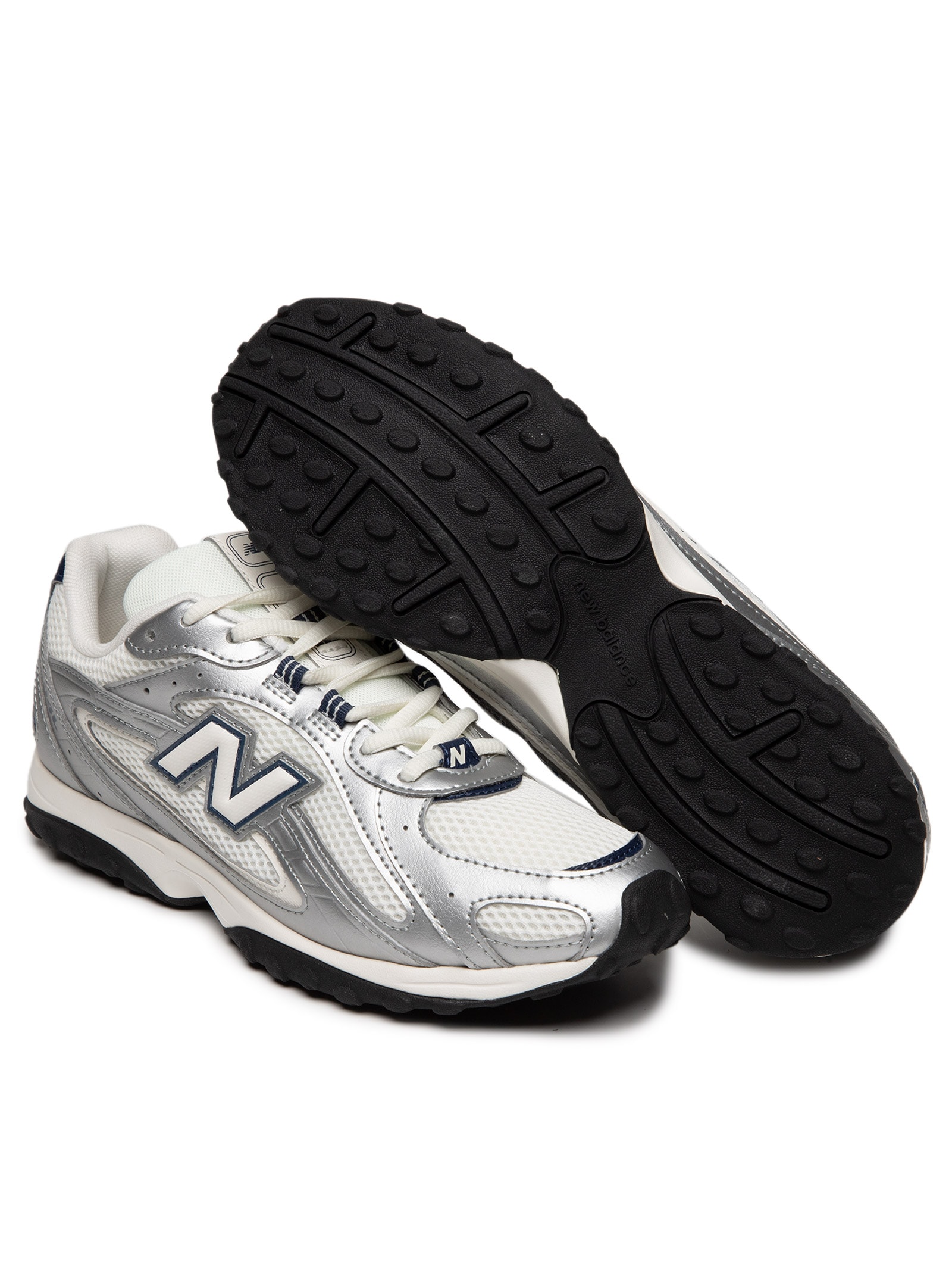 Tênis Feminino 204L Prateado New Balance