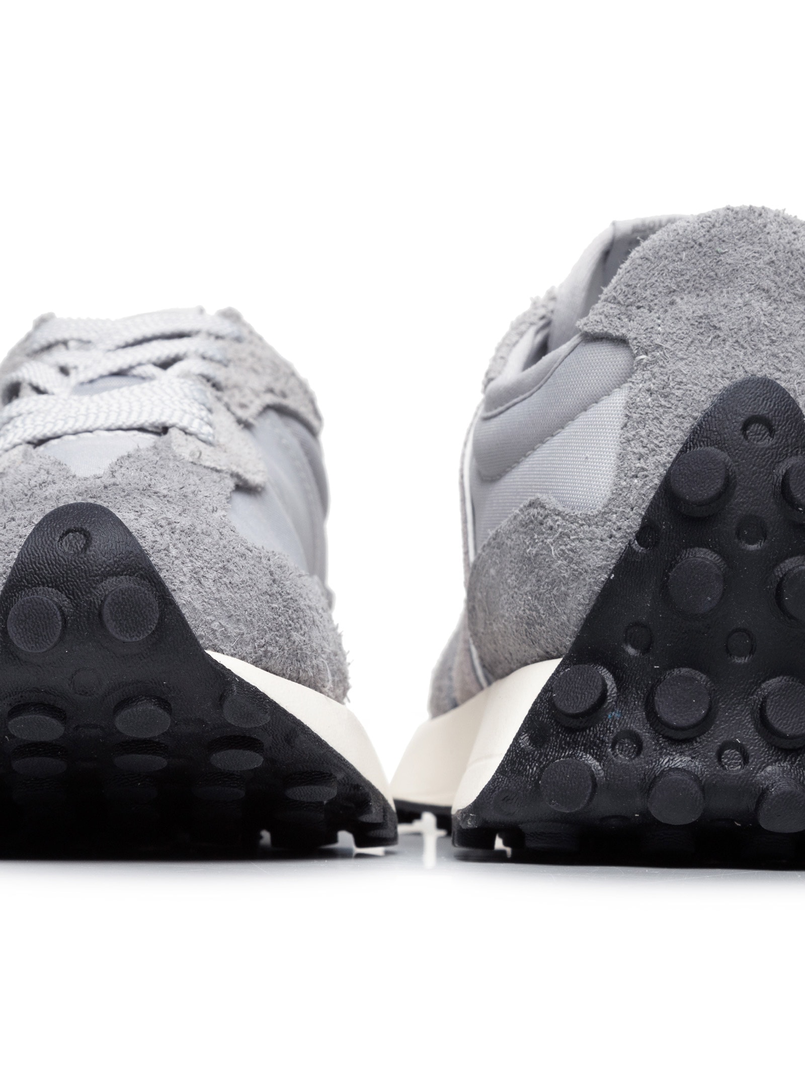 Tênis Feminino 327V1 Cinza New Balance