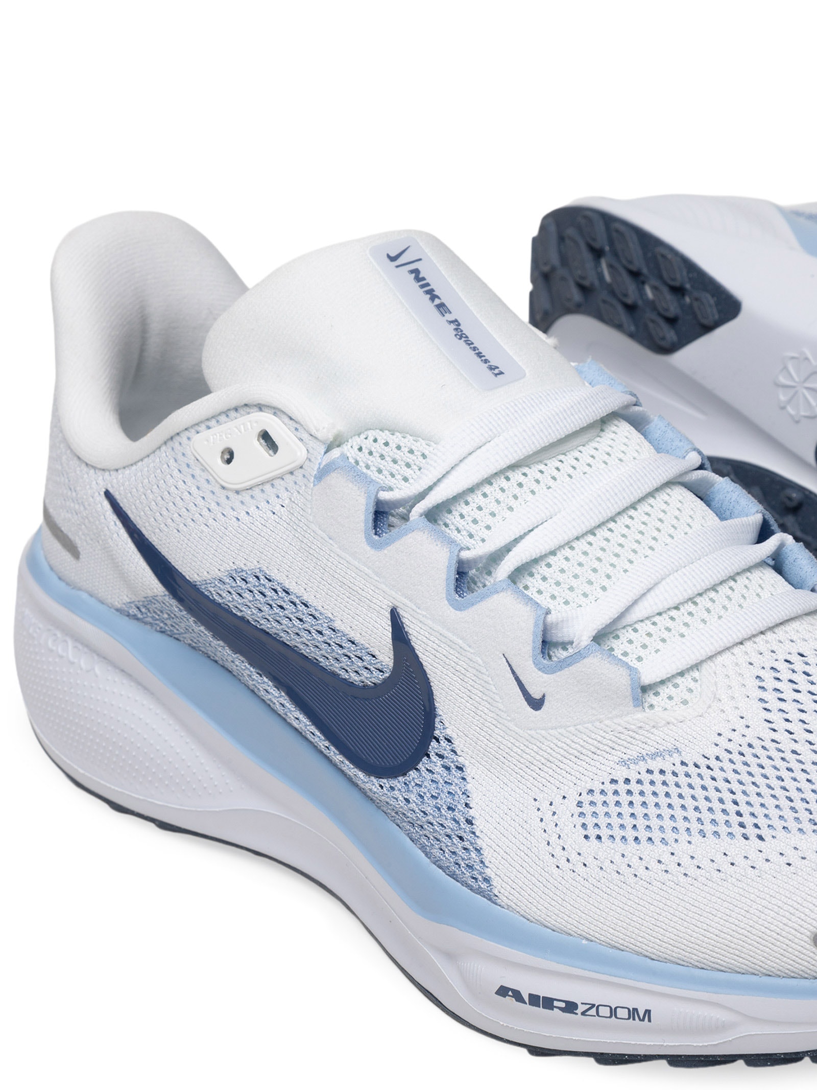 Tênis Feminino Air Zoom Pegasus 41 - Branco - Nike
