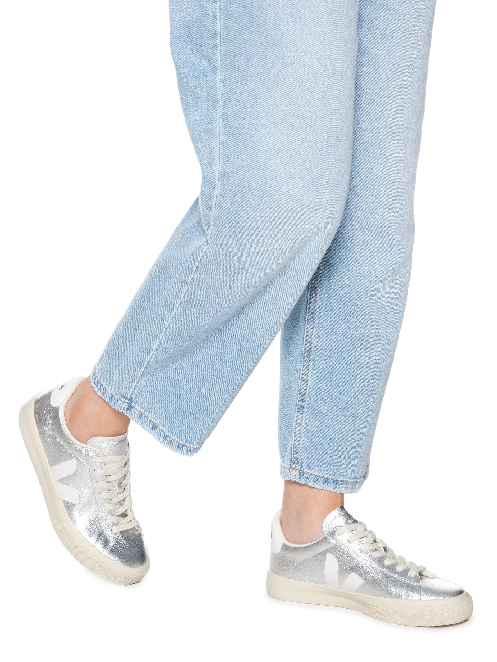 Veja - Tênis Feminino Campo Chromefree Leather - Prata