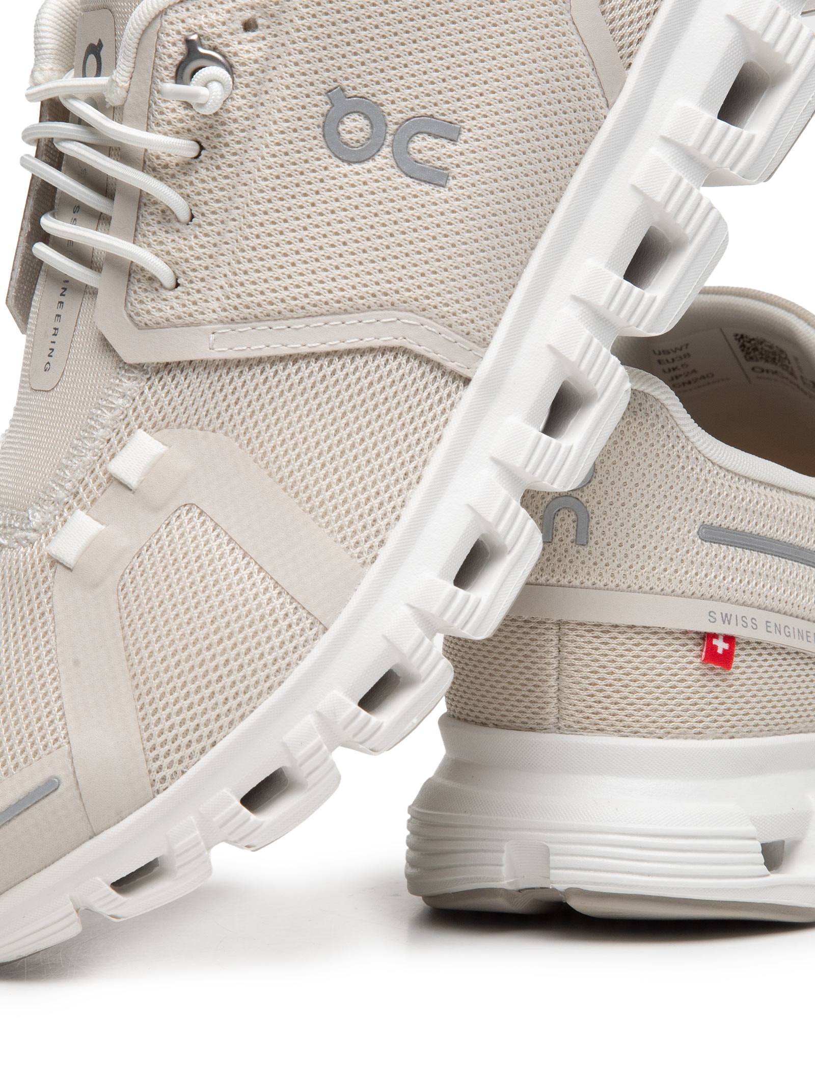 Tênis Feminino Cloud 6 Cinza On Running
