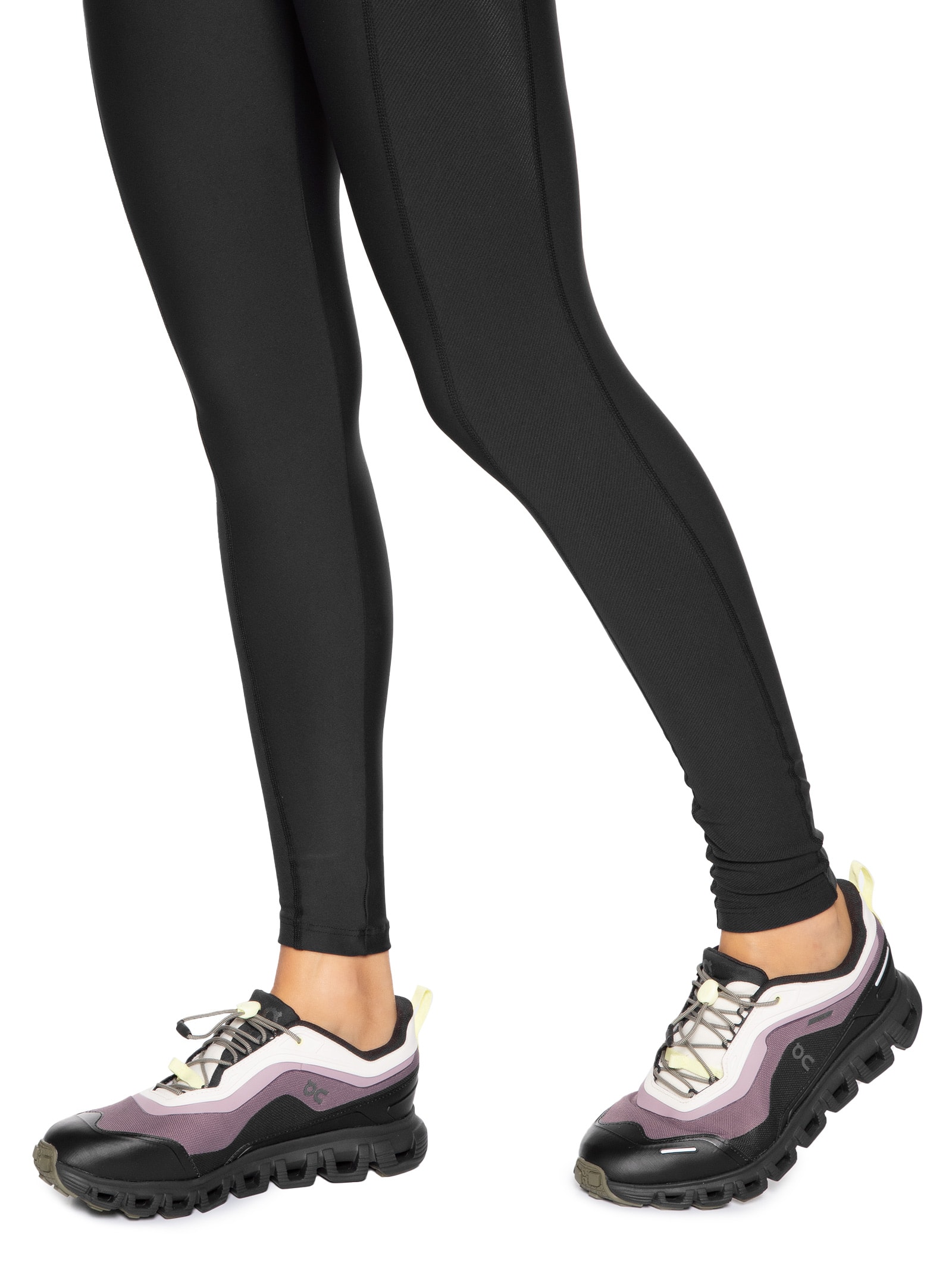 Tênis Feminino Cloud 6 Geo WP Preto On Running