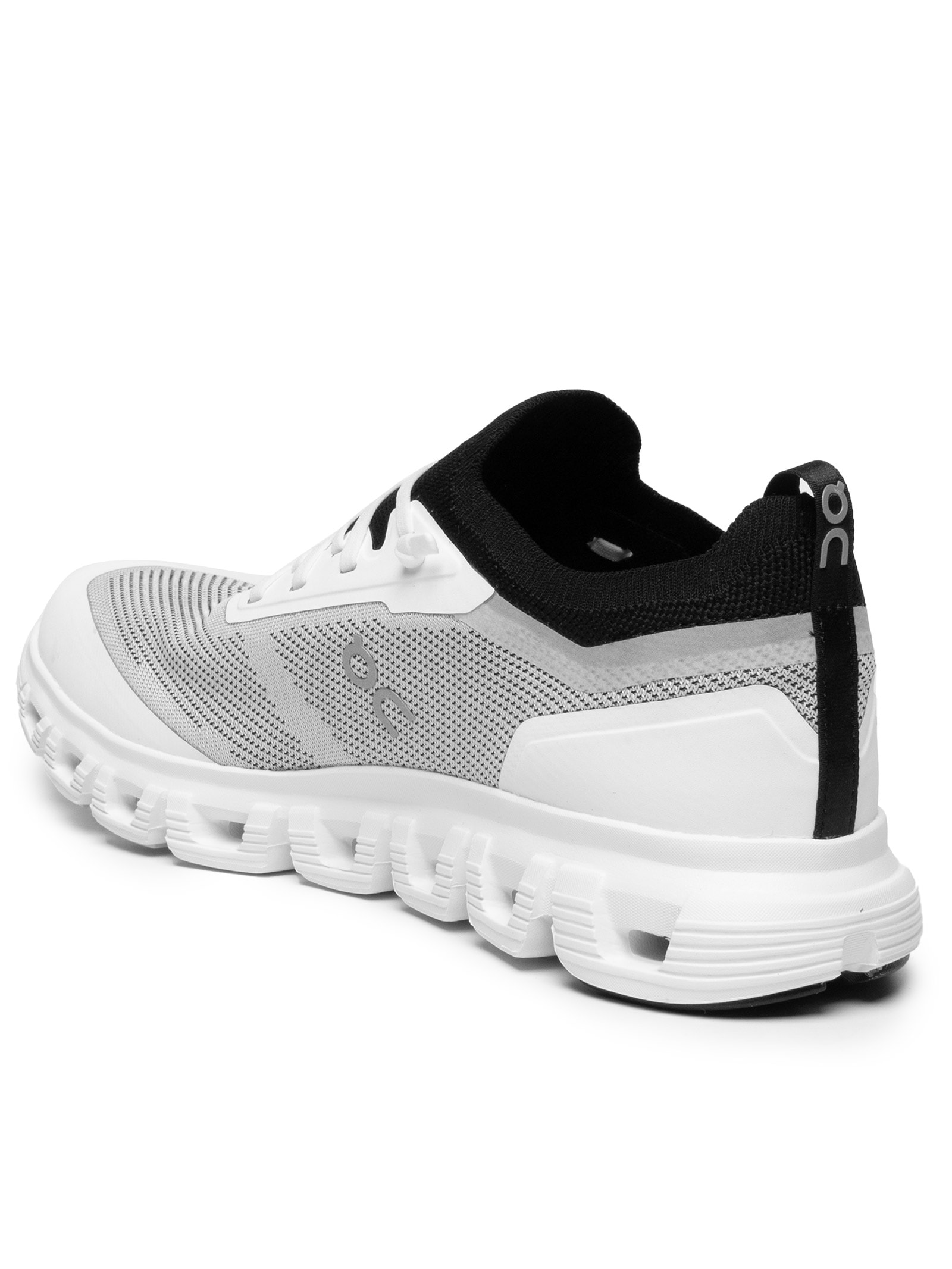 Tênis Feminino Cloud 6 Versa Preto On Running