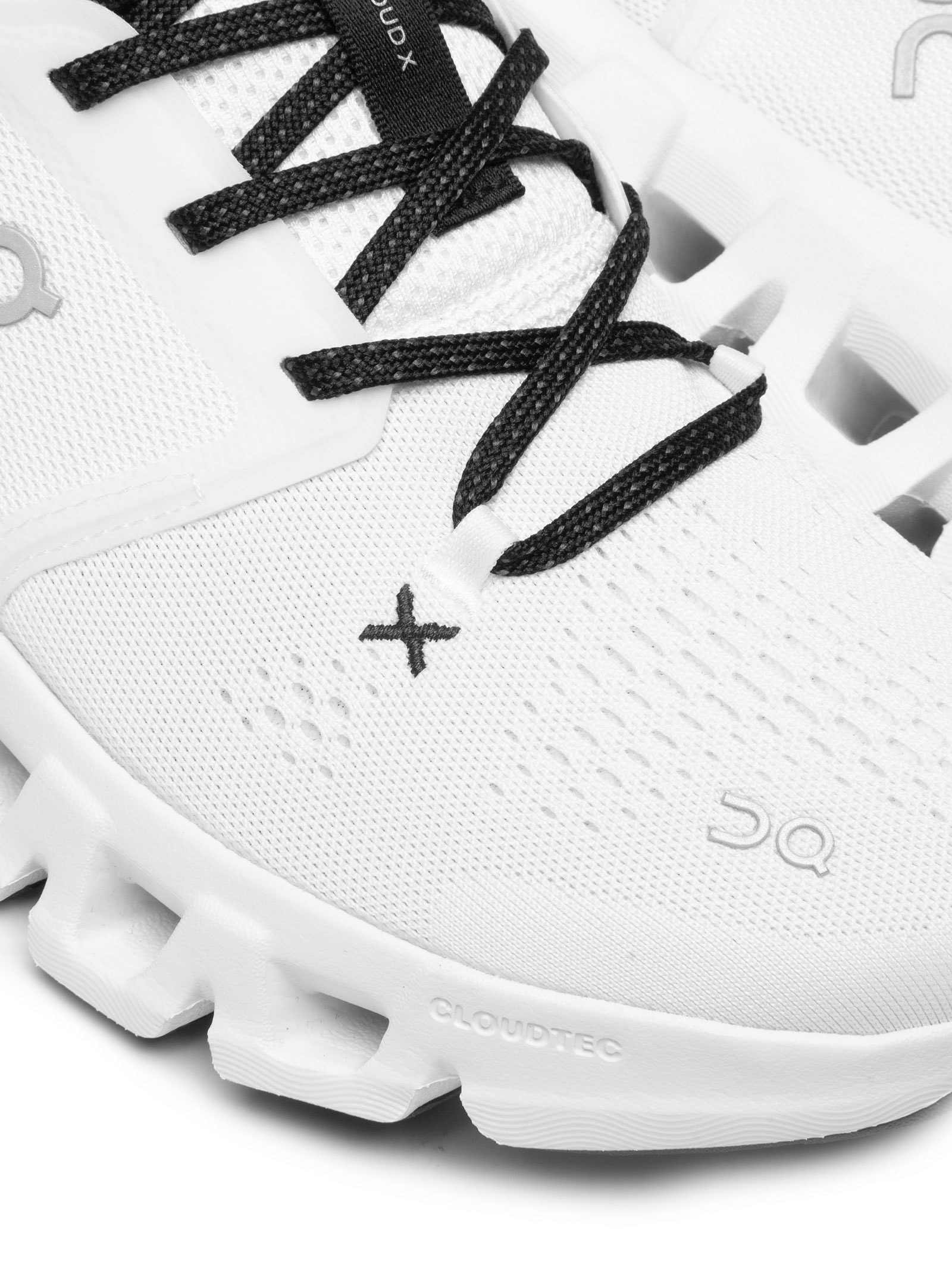 Tênis Feminino Cloud X 5 Branco On Running