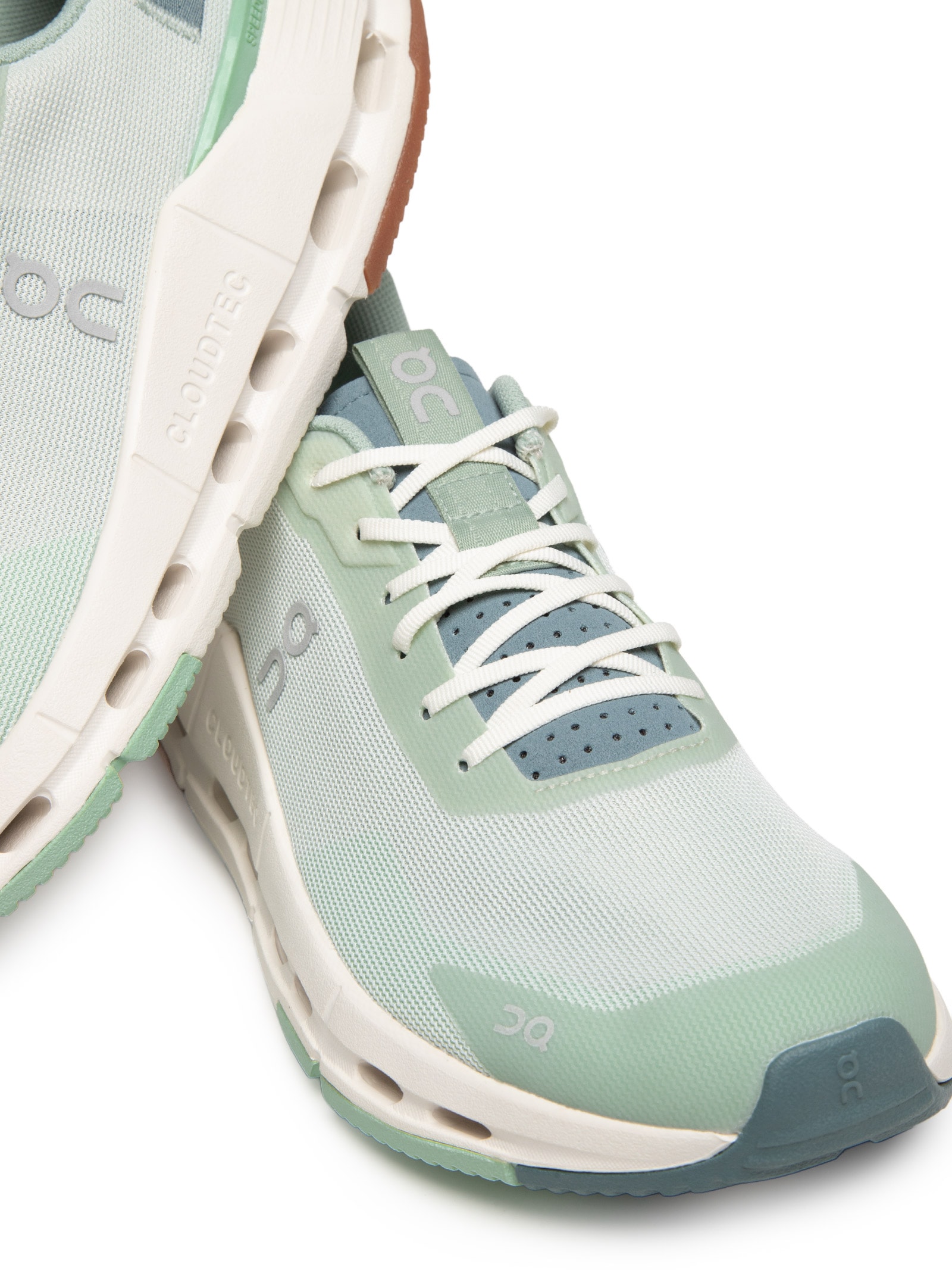 Tênis Feminino  Cloudnova Form 2 W Verde On Running