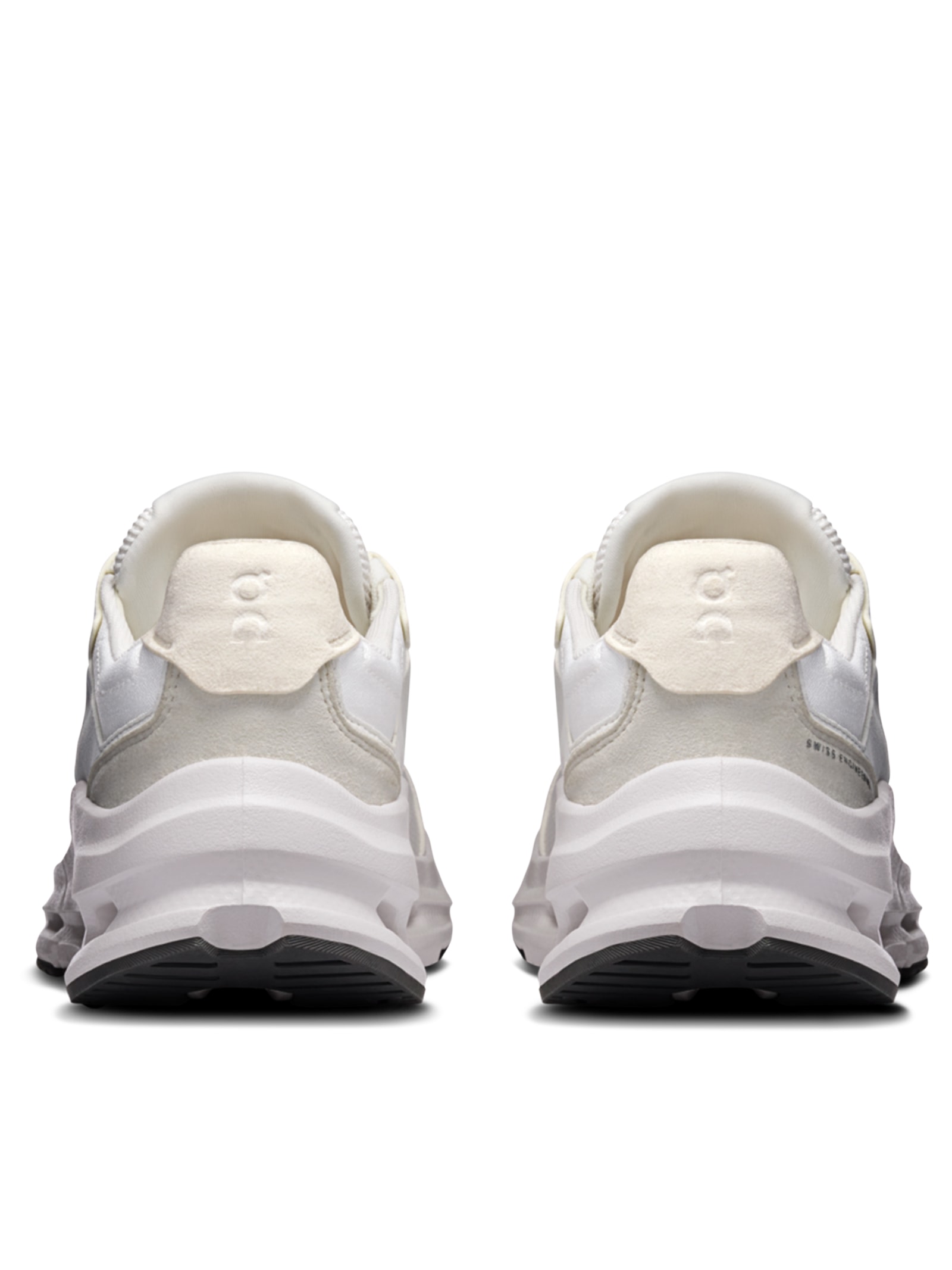 Tênis Feminino Cloudnova Rift 1 W Branco On Running
