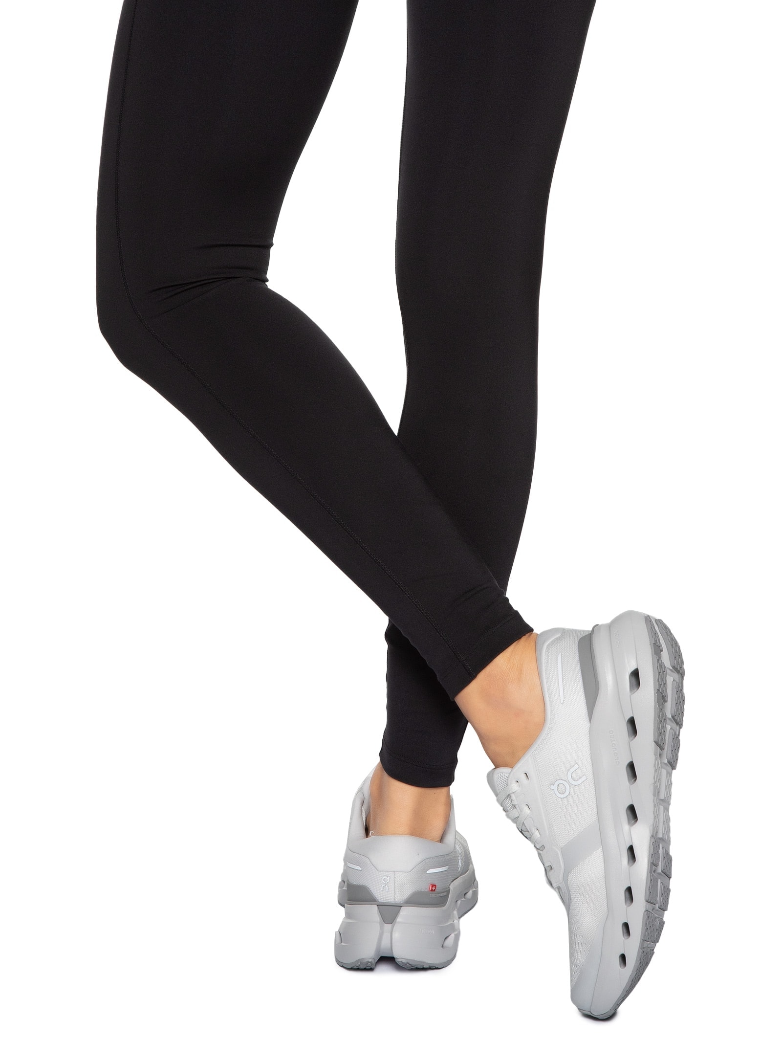 Tênis Feminino Cloudrunner 3 W Branco On Running