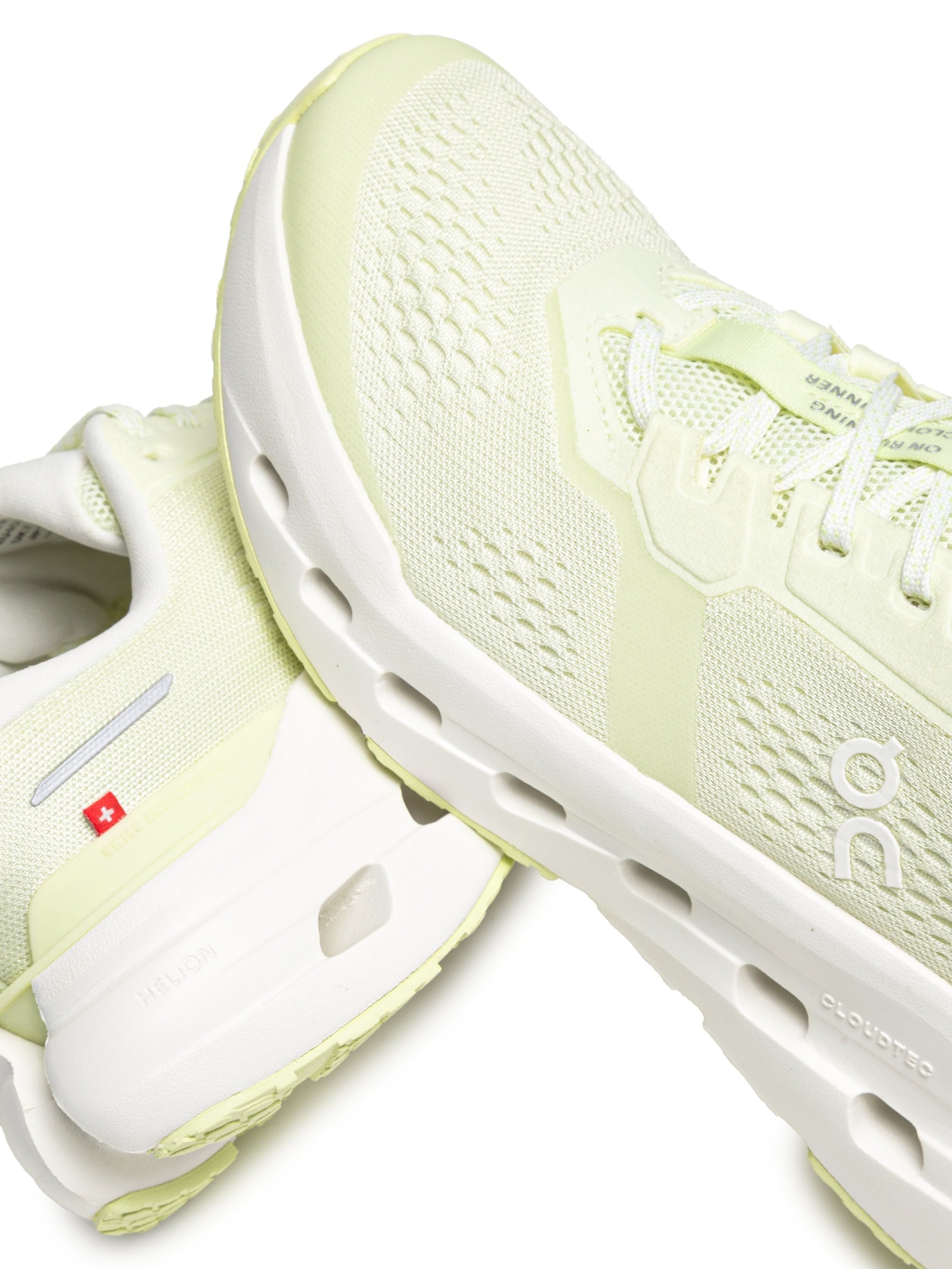 Tênis Feminino Cloudrunner 3 W Verde On Running