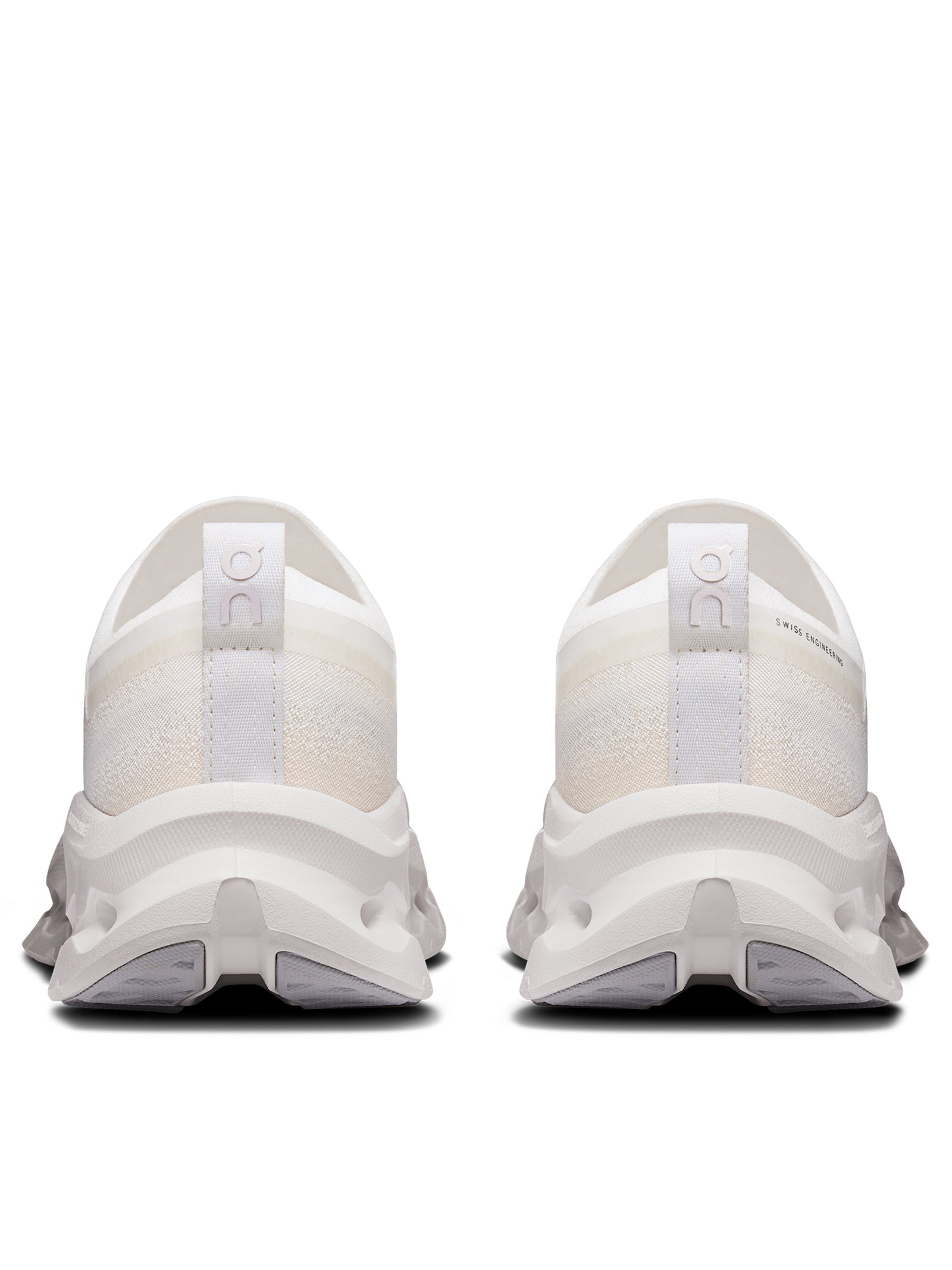 Tênis Feminino Cloudtilt Moon – Bege On Running