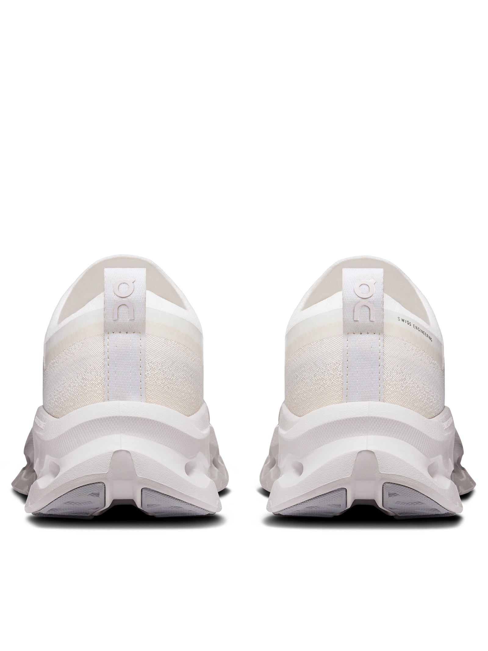 Tênis Feminino Cloudtilt Moon – Bege On Running
