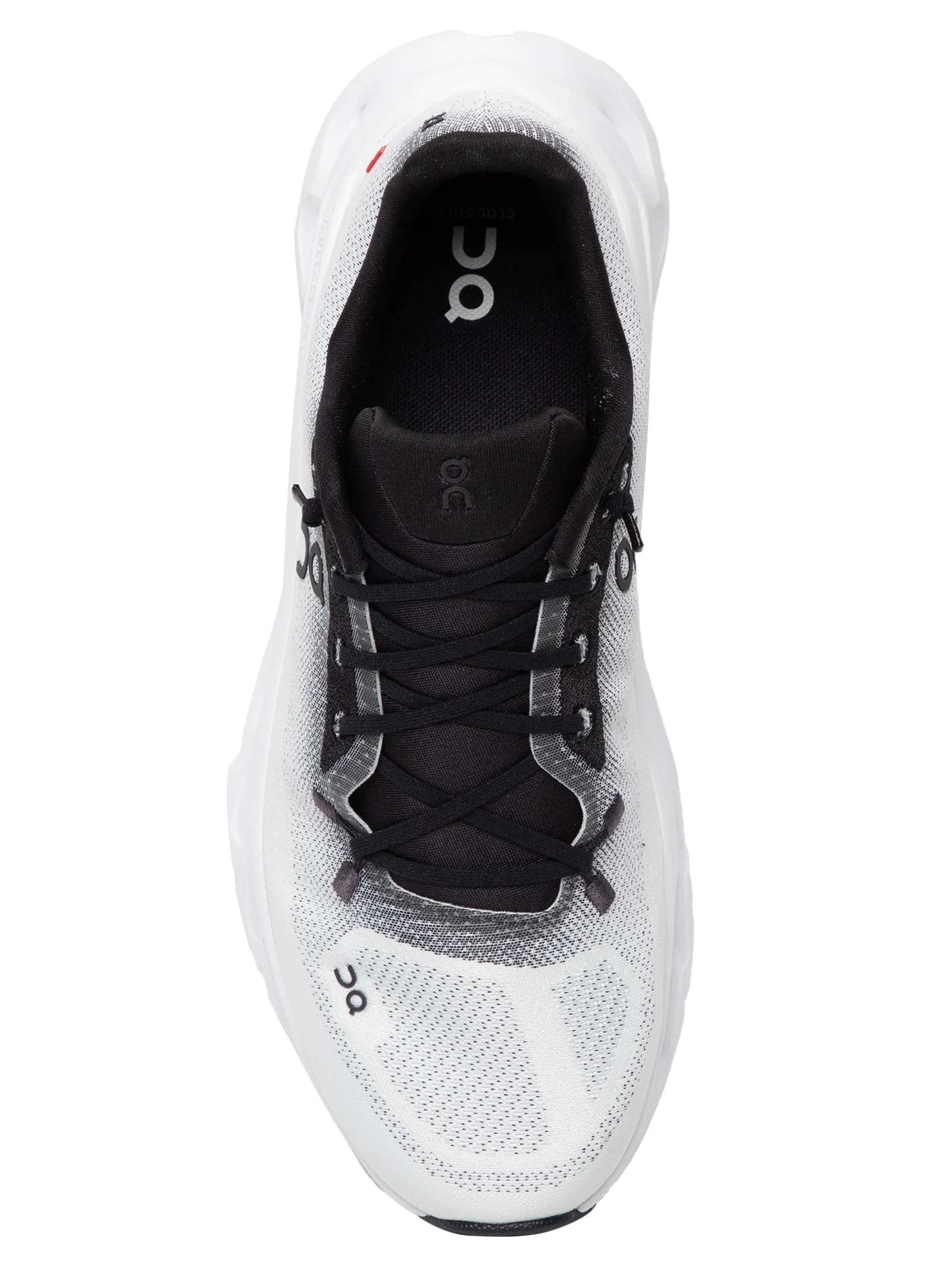 Tênis Feminino Cloudtilt Preto e Branco On Running