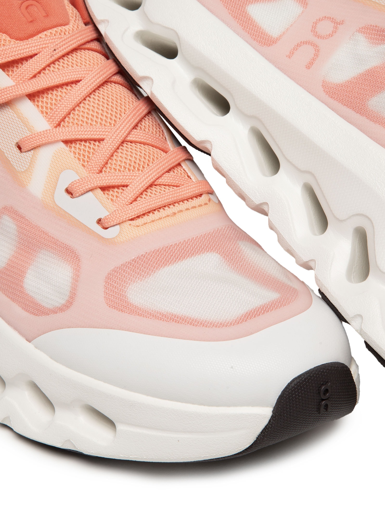 Tênis Feminino Cloudtilt Remix 1 W Laranja On Running