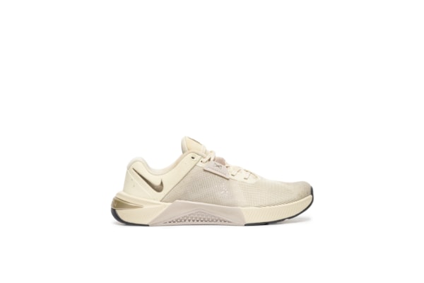 Tênis Feminino Metcon 10 SE Women's Workout - Bege