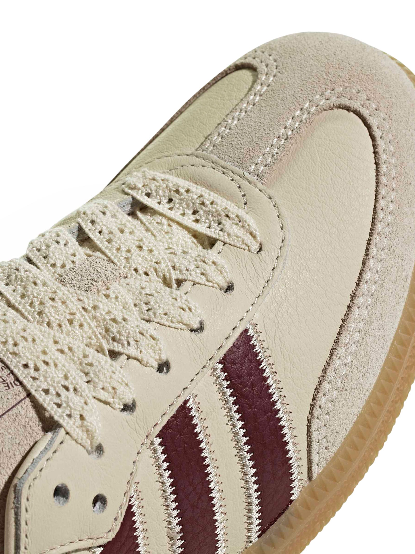 Tênis Feminino  Samba OG W – Off White Adidas Originals