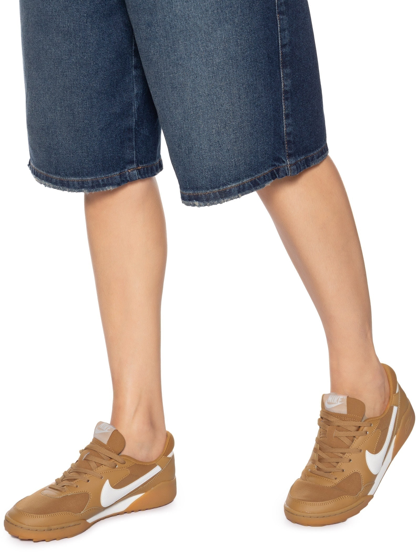 Tênis Feminino Terra Manta Bege Nike