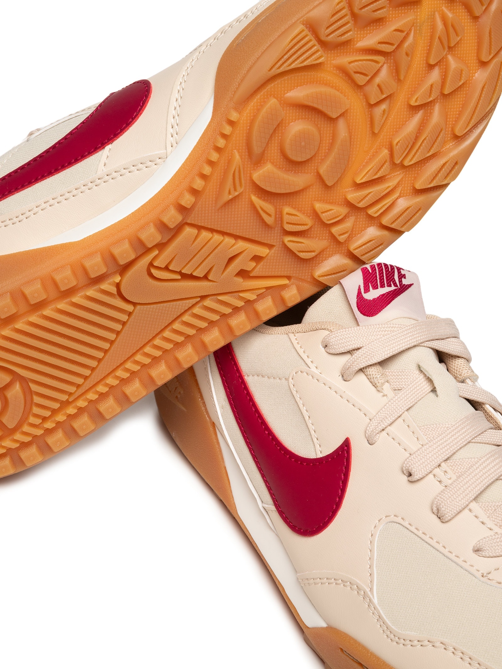 Tênis Feminino Terra Manta Branco Nike