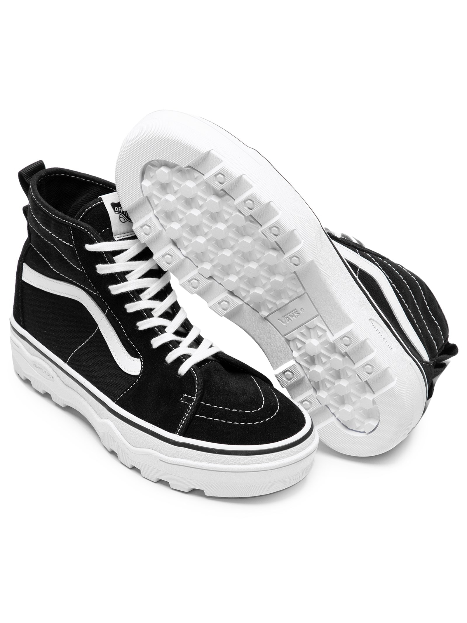 Tênis Feminino Ua Sentry Sk8-Hi Preto Vans