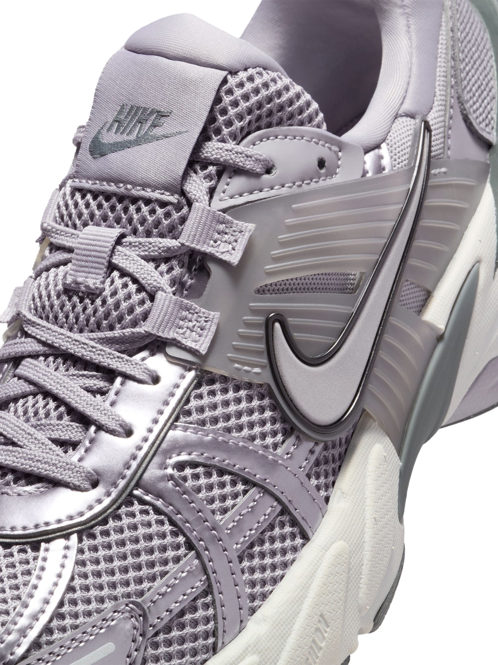Tênis Feminino V2K Run Cinza Escuro Nike