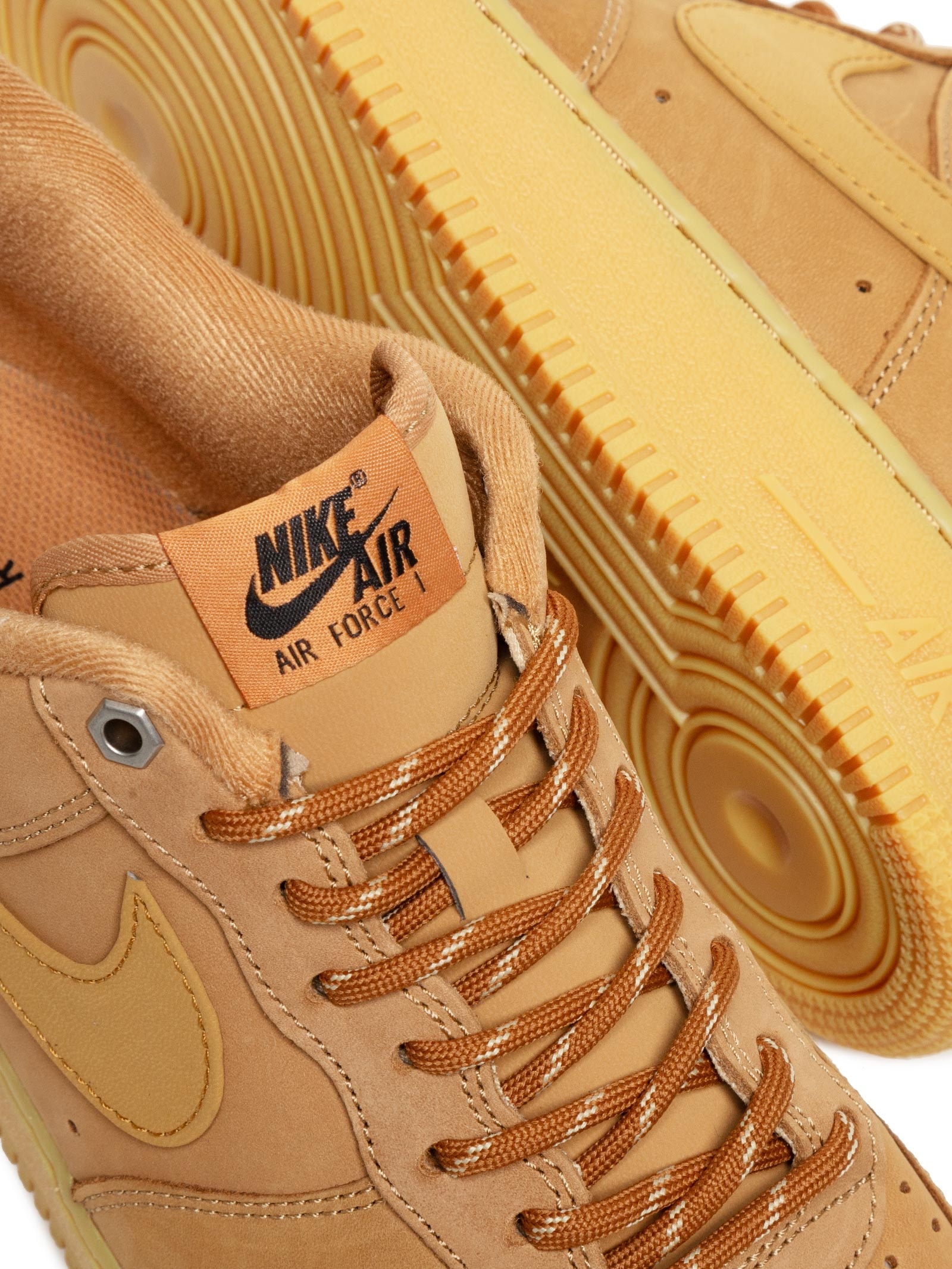 Tenis Masculino Air Force 1 '07 Marrom Nike