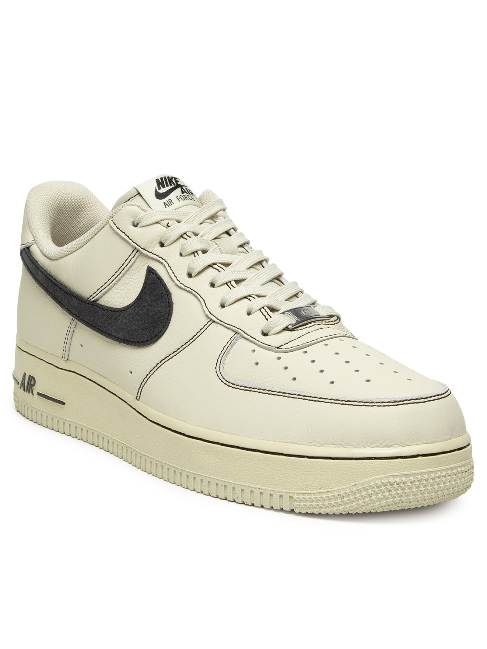 Tênis Masculino Air Force 1’07 LV8 – Marrom Nike