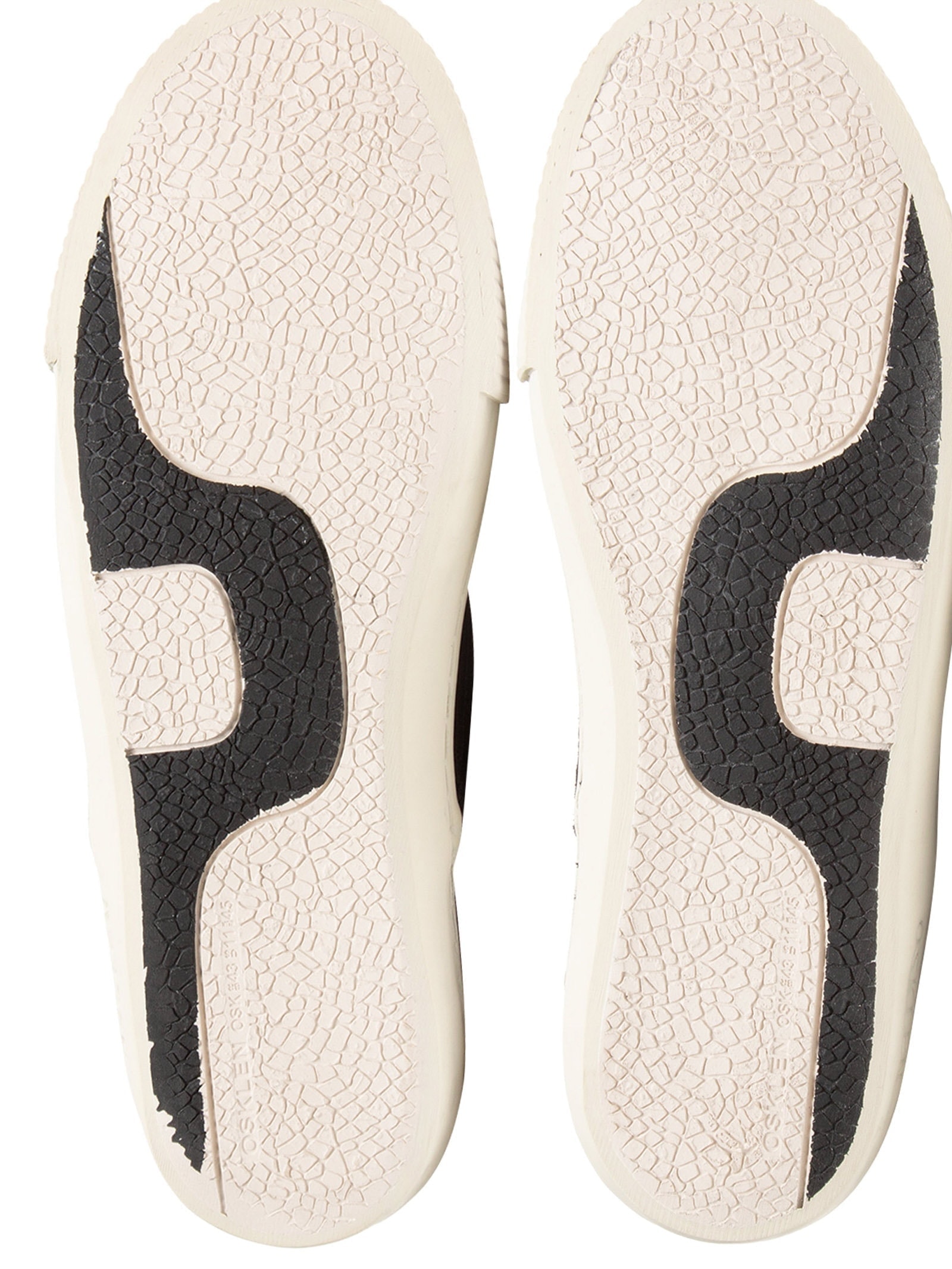 Tênis Masculino Bossanova Camurça Slip-On Preto Osklen