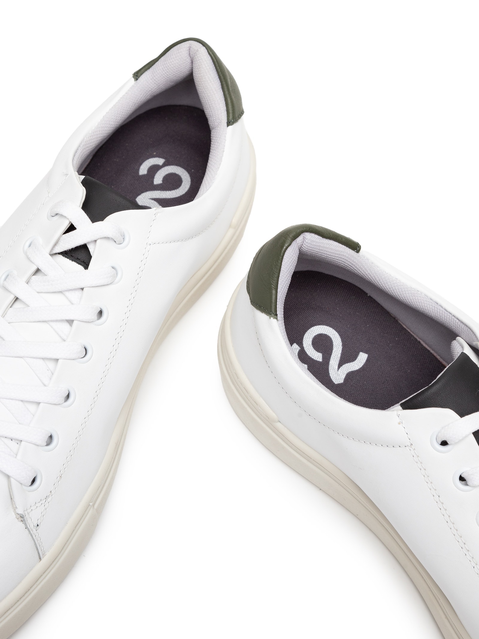 Tênis Masculino Casual Em Couro Branco '2 Essential