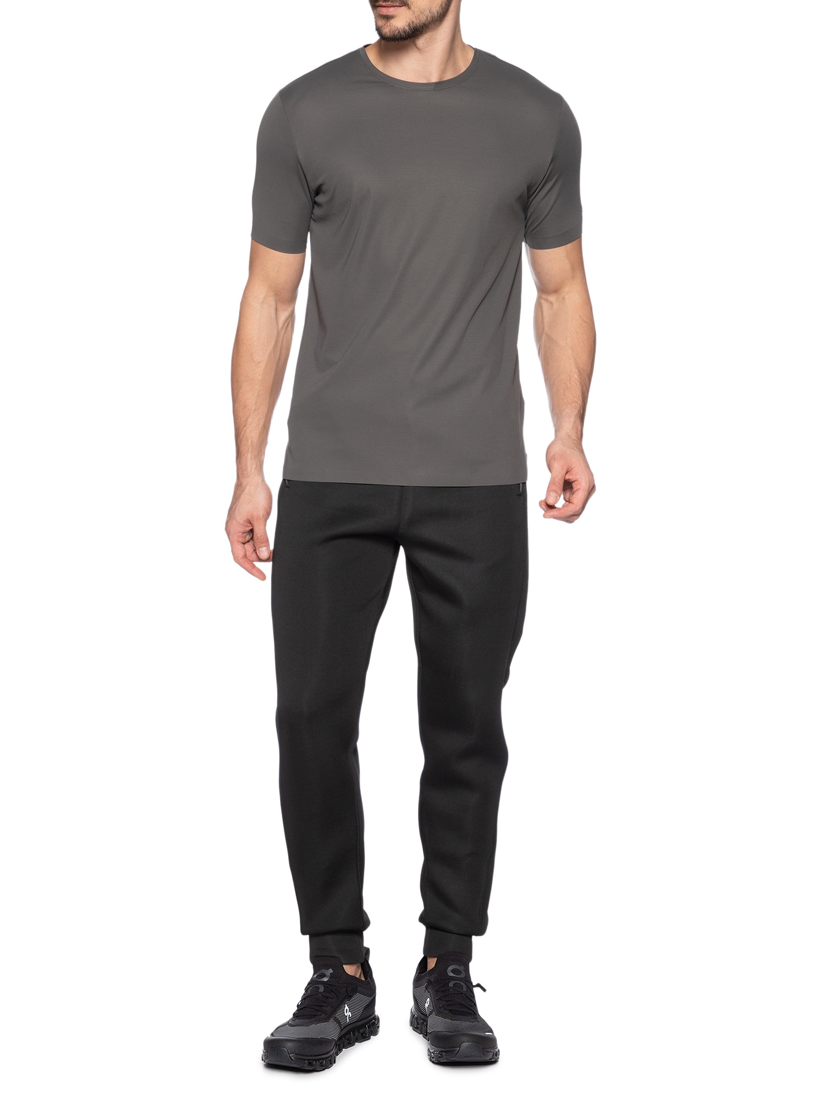 Tênis Masculino Cloud 6 Versa Preto On Running