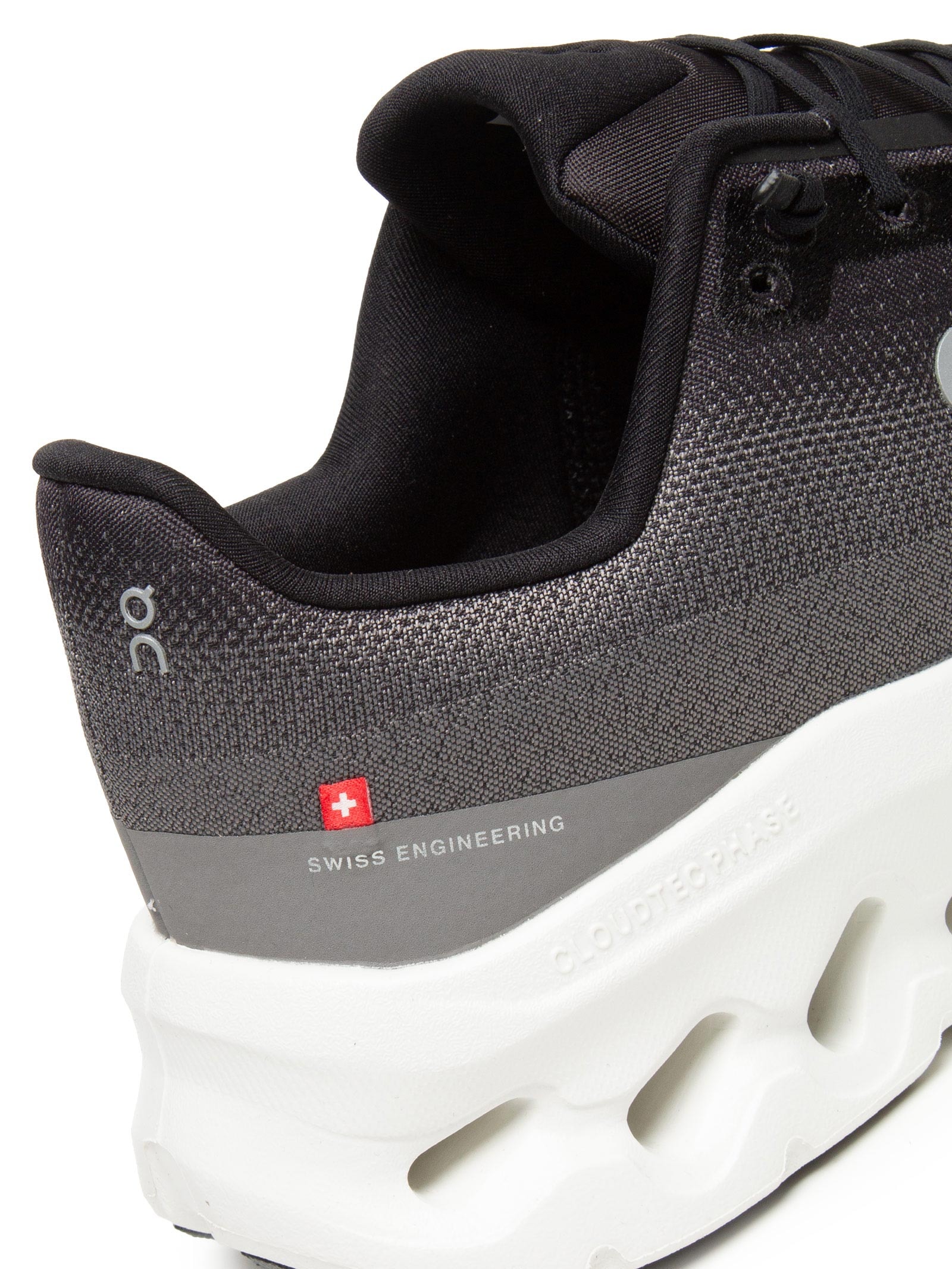 Tênis Masculino Cloudtilt Preto On Running