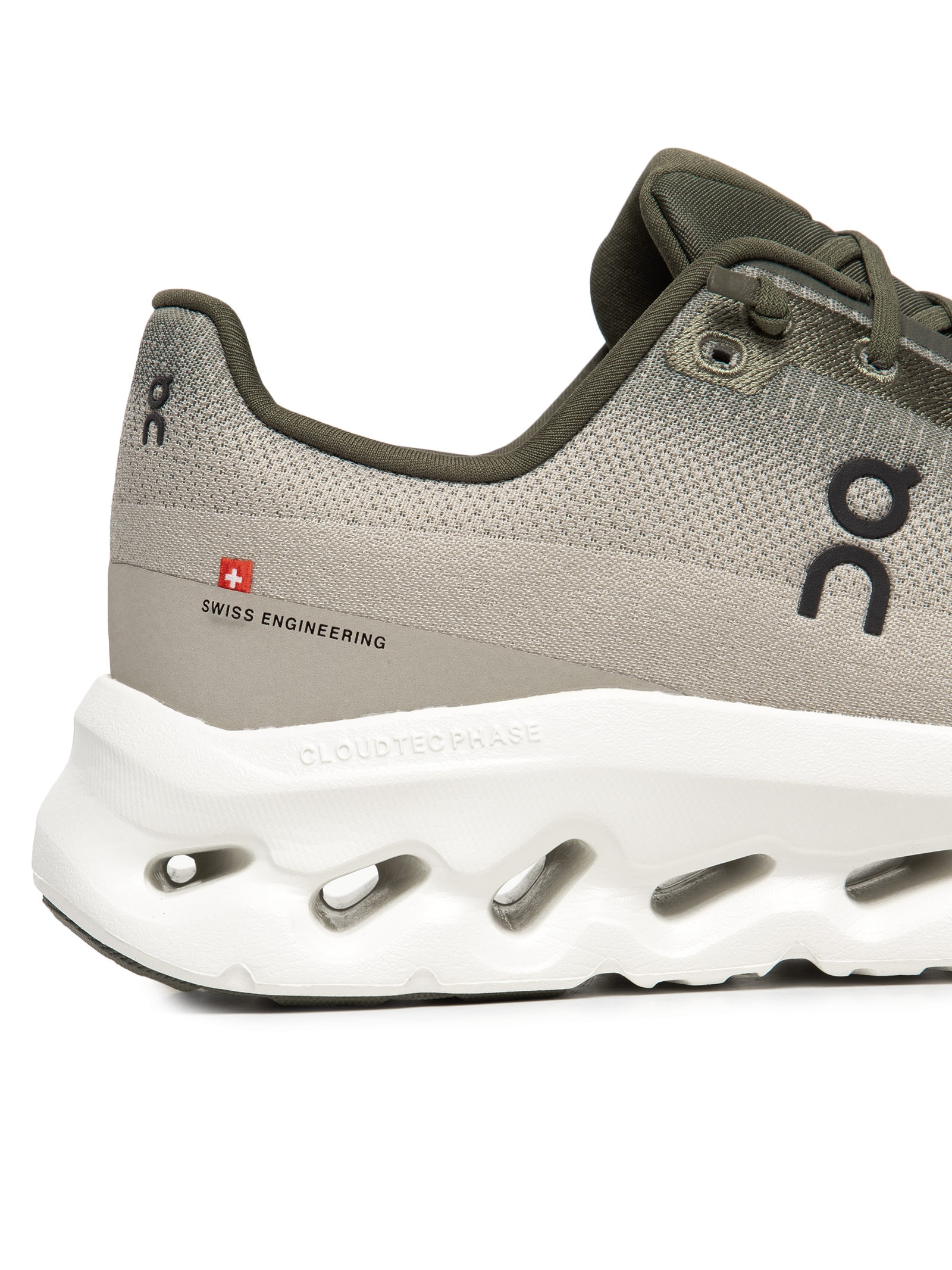 Tênis Masculino Cloudtilt Verde On Running