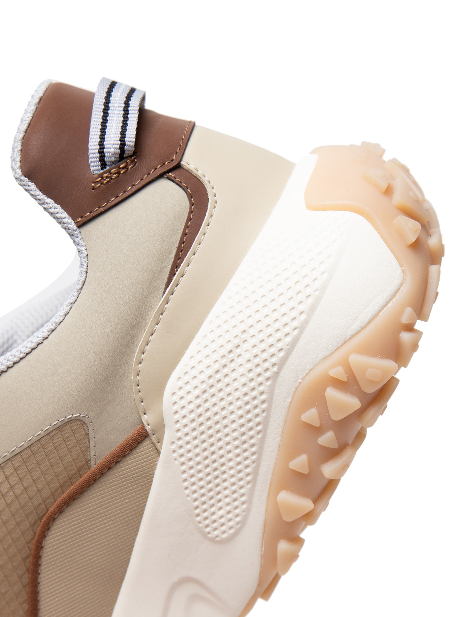 Tênis Masculino Go1st Nyrippu Bege Hugo