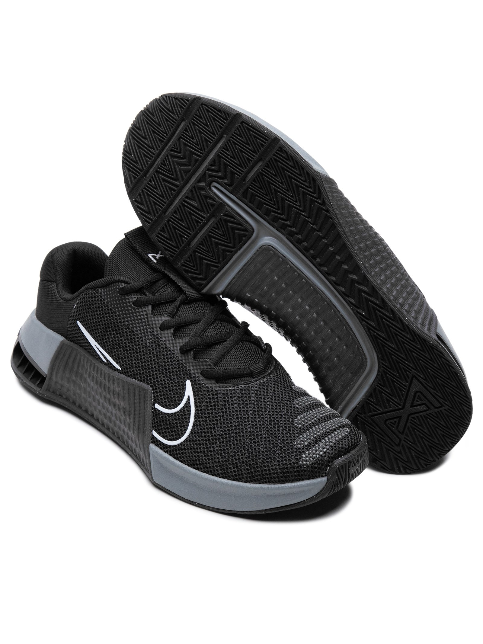 Tênis Masculino Metcon 9 Preto e Branco Nike