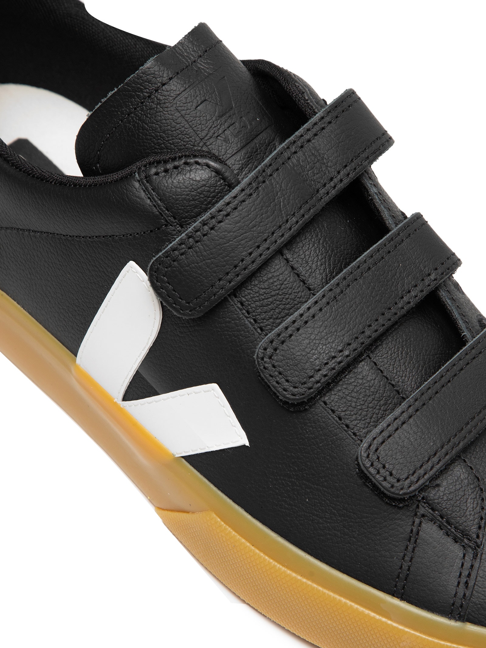 Tênis Masculino Recife Chromefree Leath Preto Veja