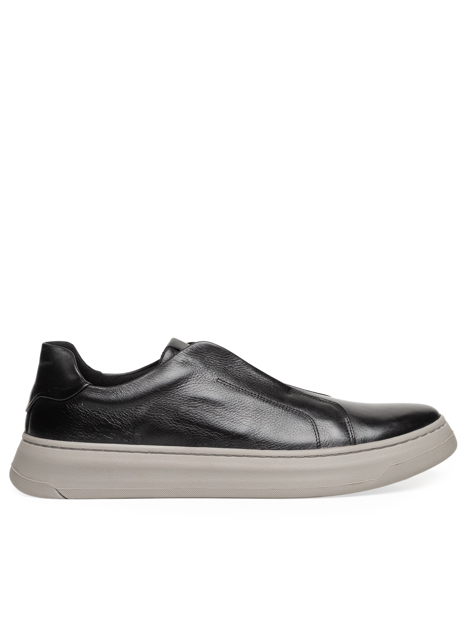 Tênis Masculino Slip On em Couro Preto Basiq Men