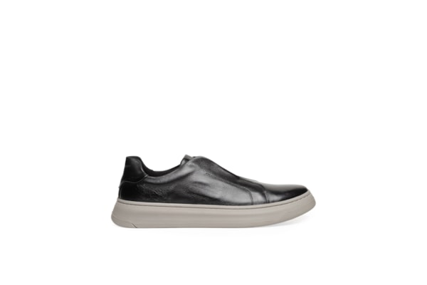 Tênis Masculino Slip On em Couro - Preto